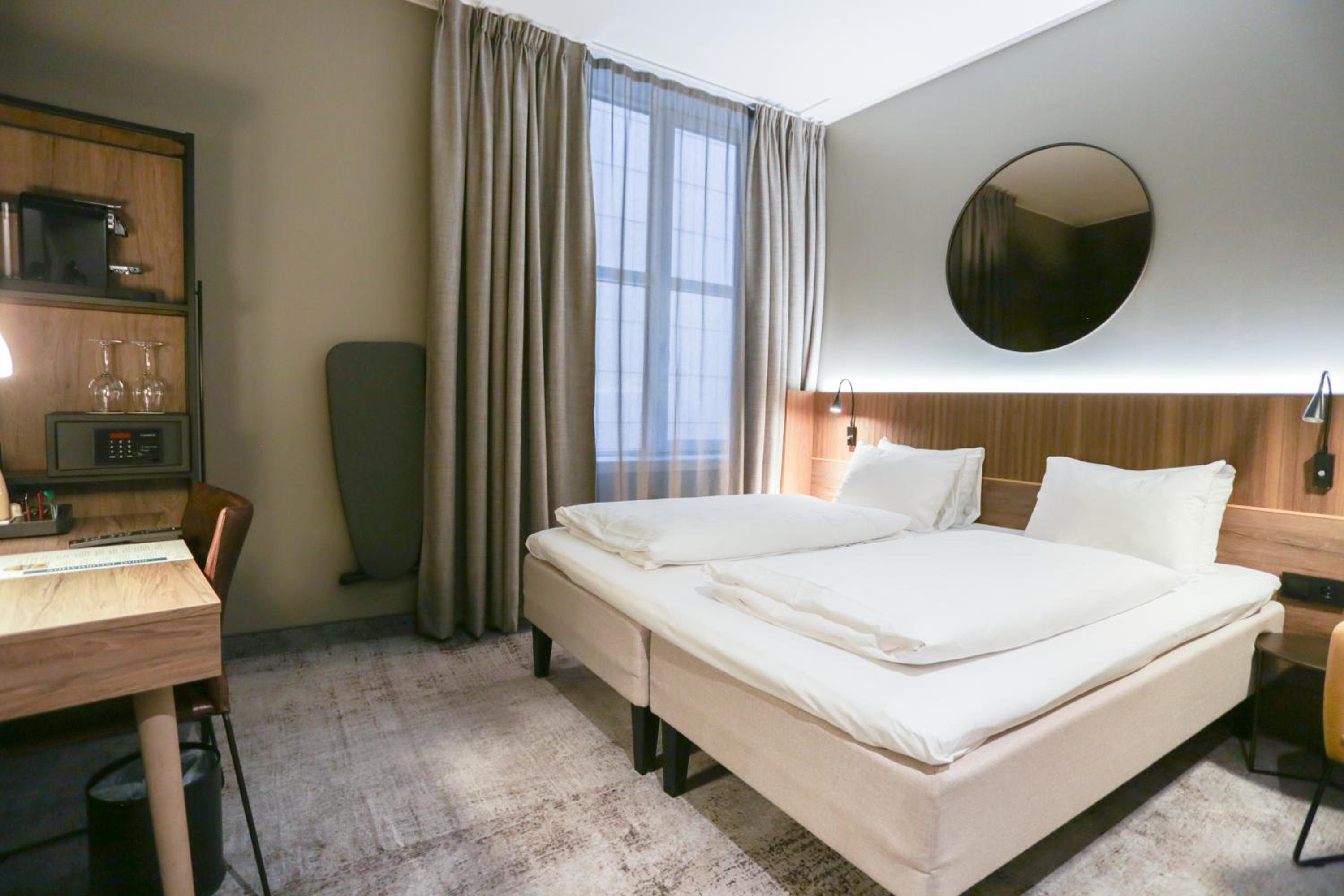 Double Room - Back of House