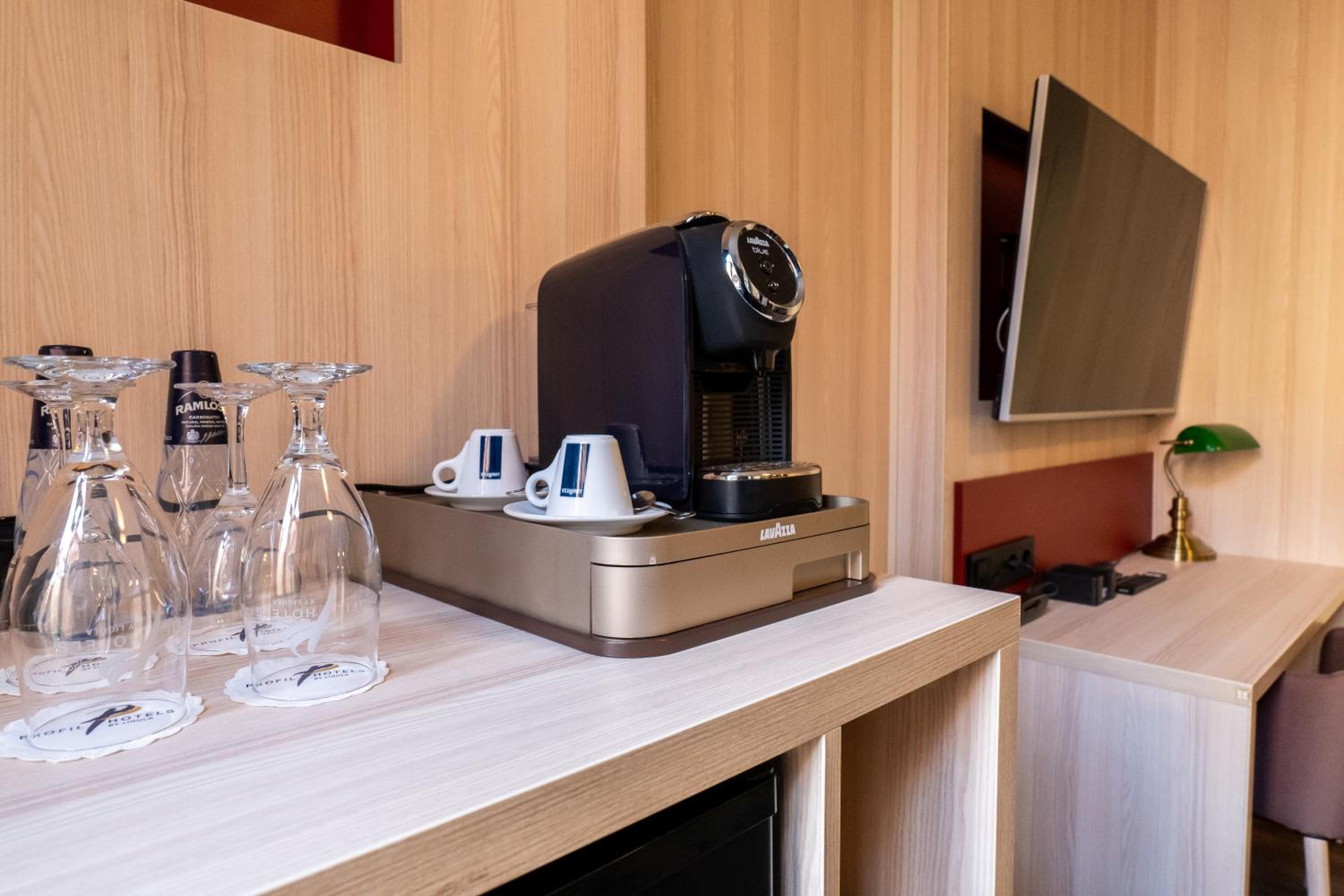 Junior Suite - Photo 9