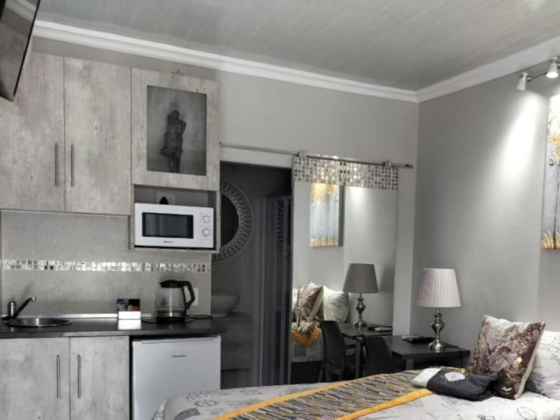 Double Room - Photo 1