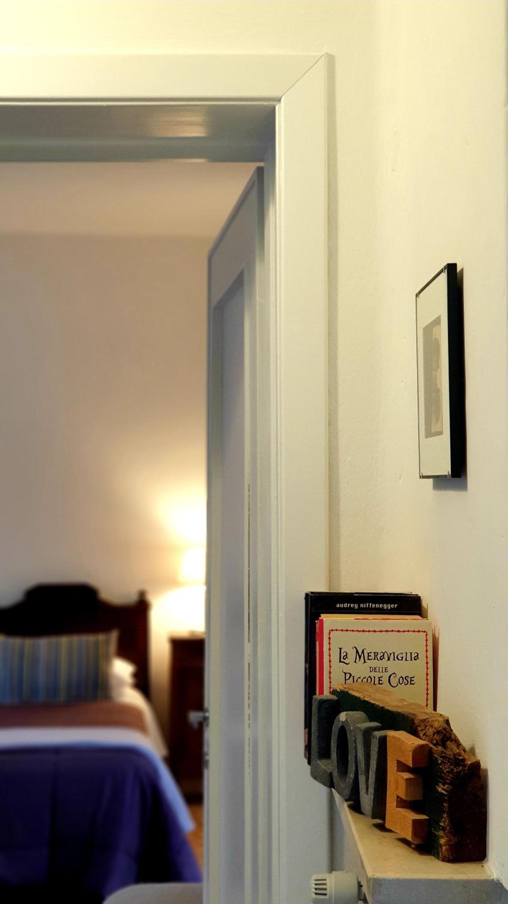 Two-Bedroom Apartment - Photo 2
