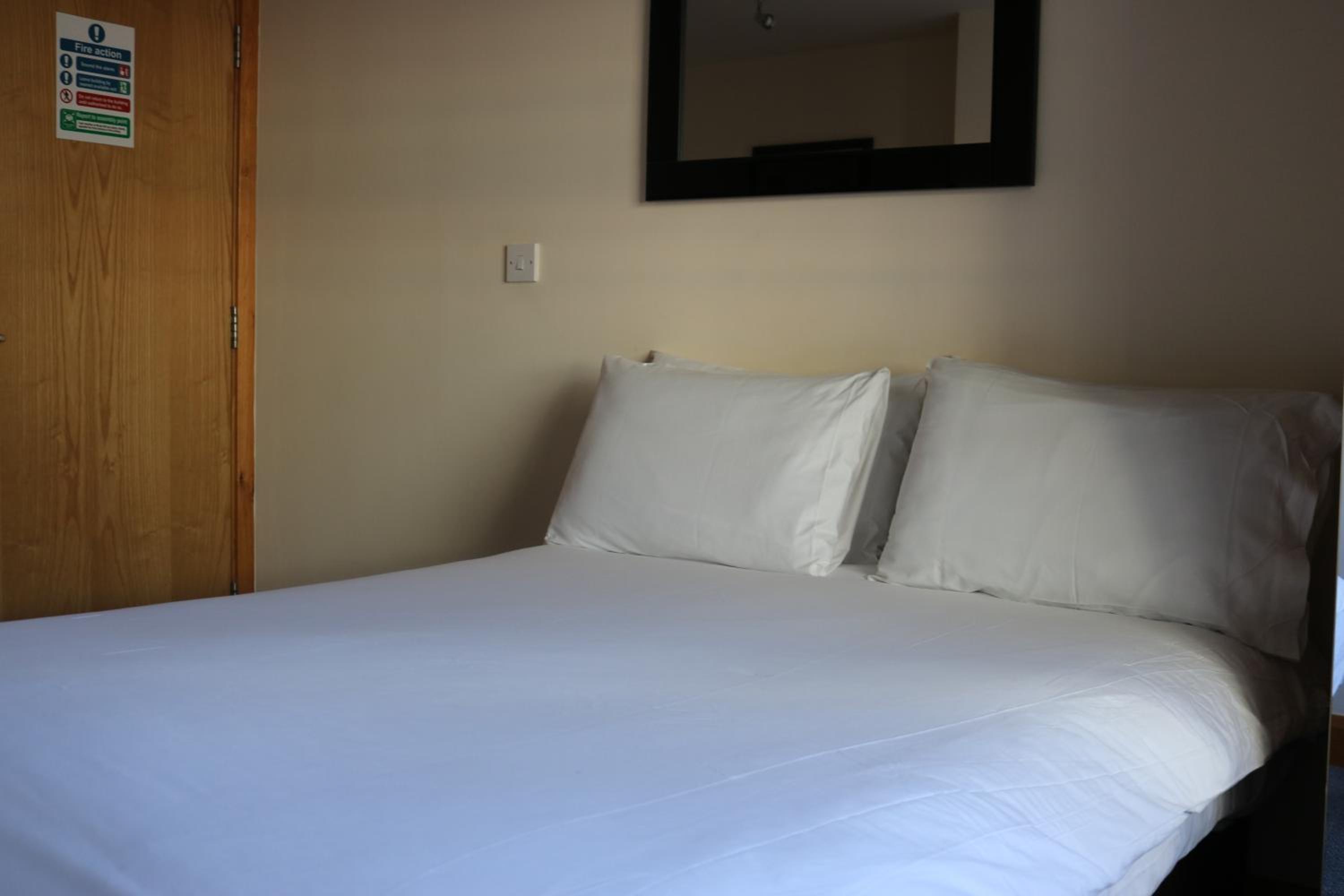 Standard Double Room - Photo 1