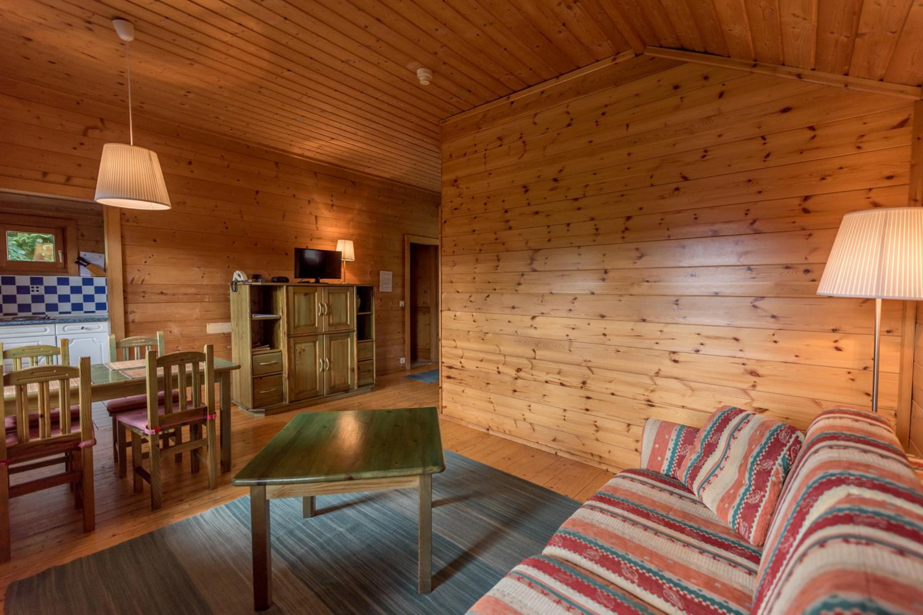 One-Bedroom Chalet with Sauna - Photo 3