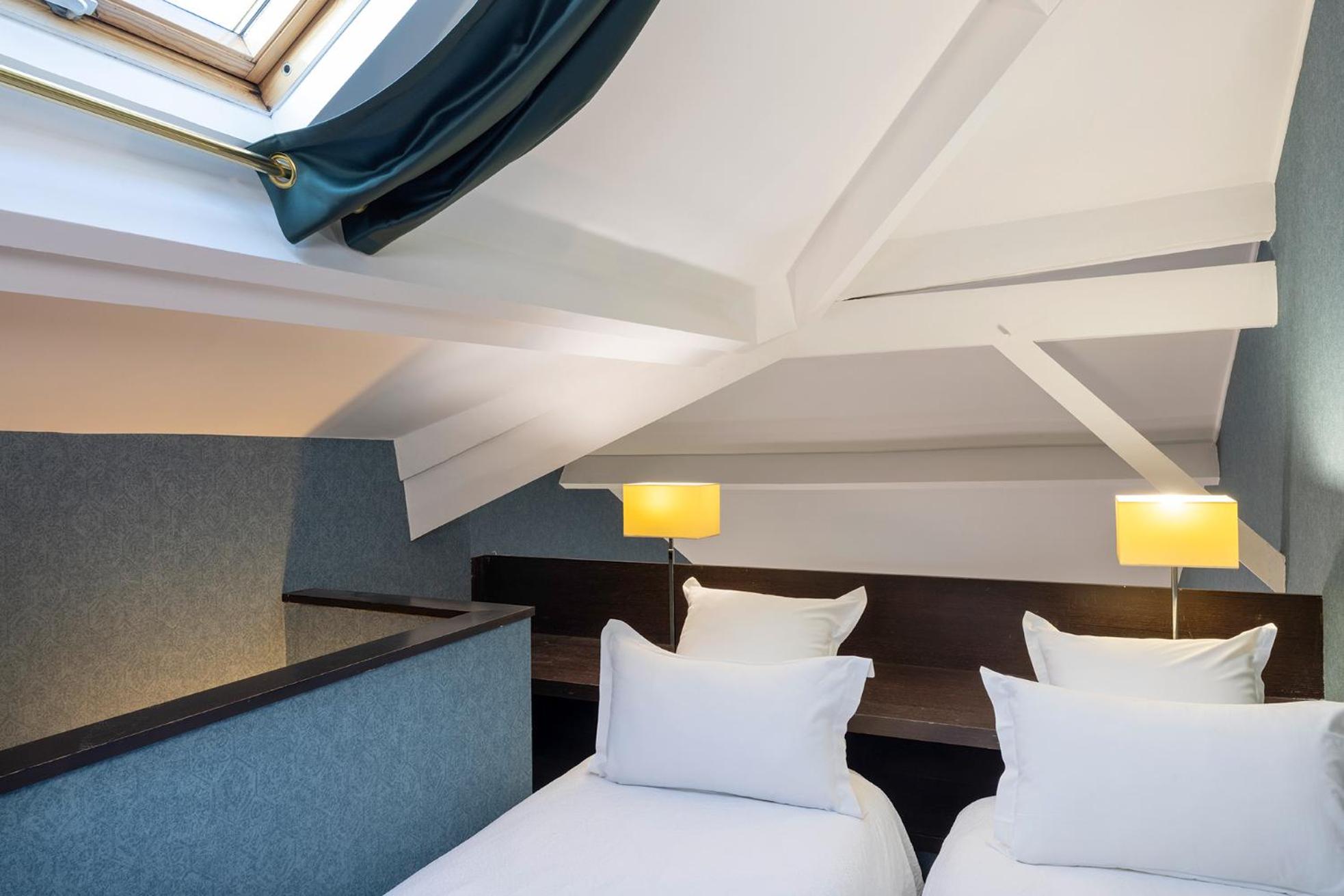 Family King Room with Queen Bed photo 1