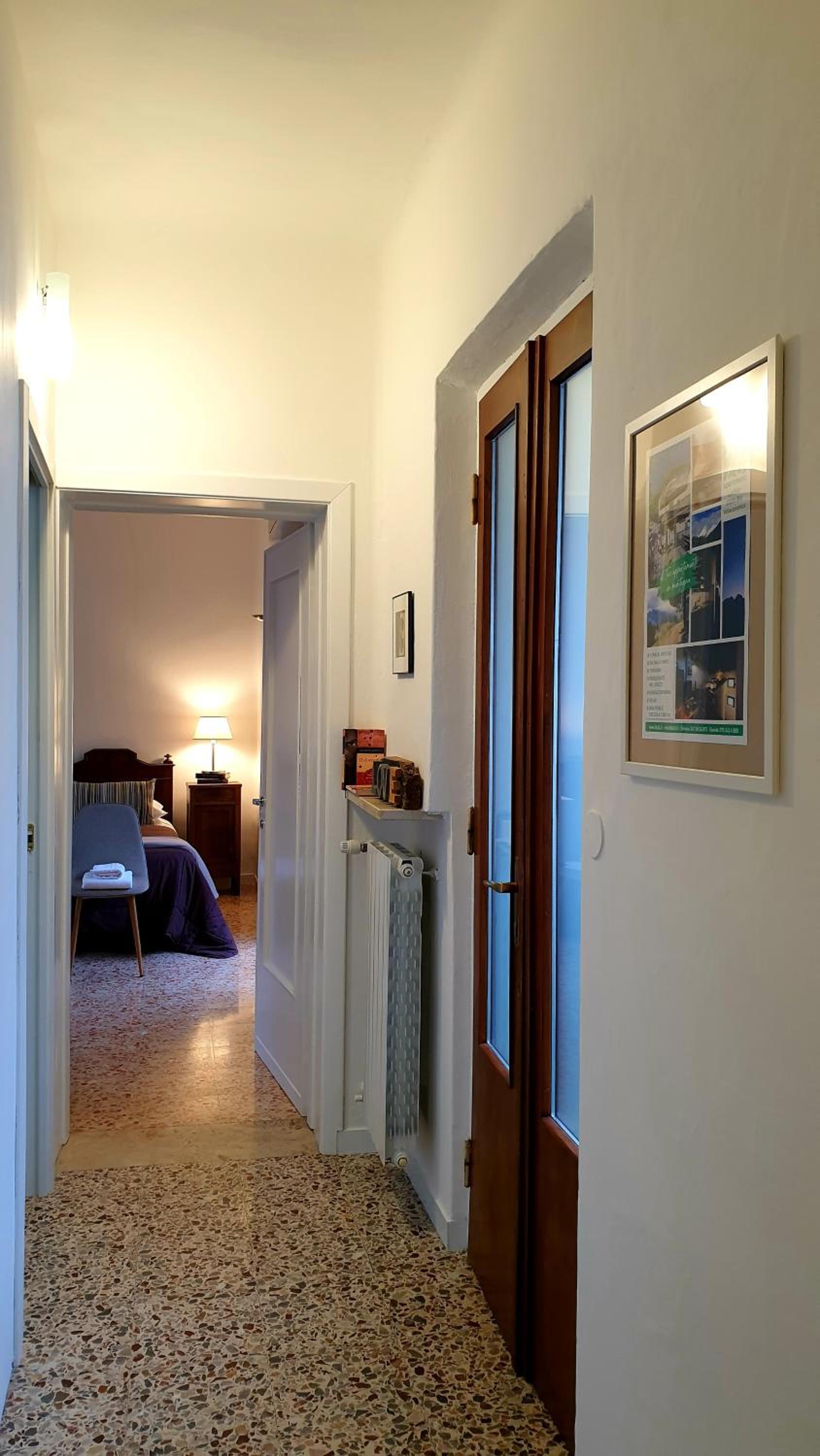 Two-Bedroom Apartment - Photo 25