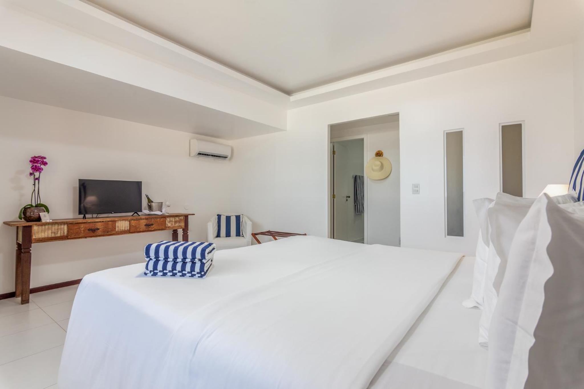Master Room with Sea View - Photo 5