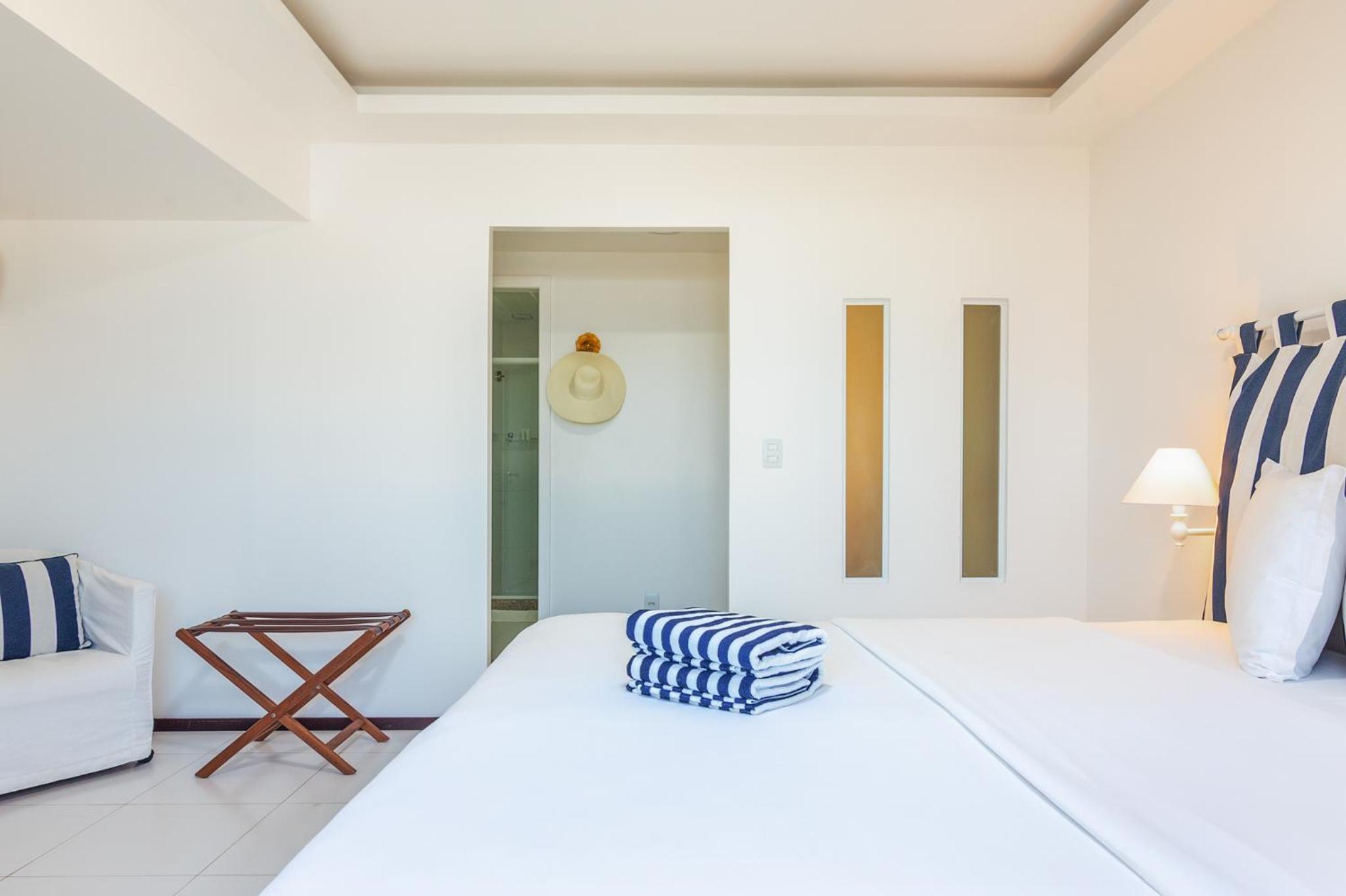 Master Room with Sea View - Photo 7