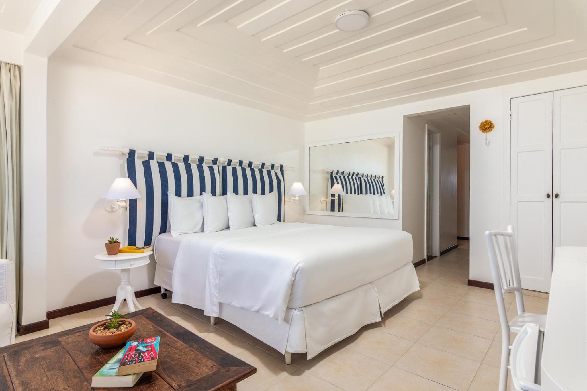 Master Room with Sea View - Photo 17