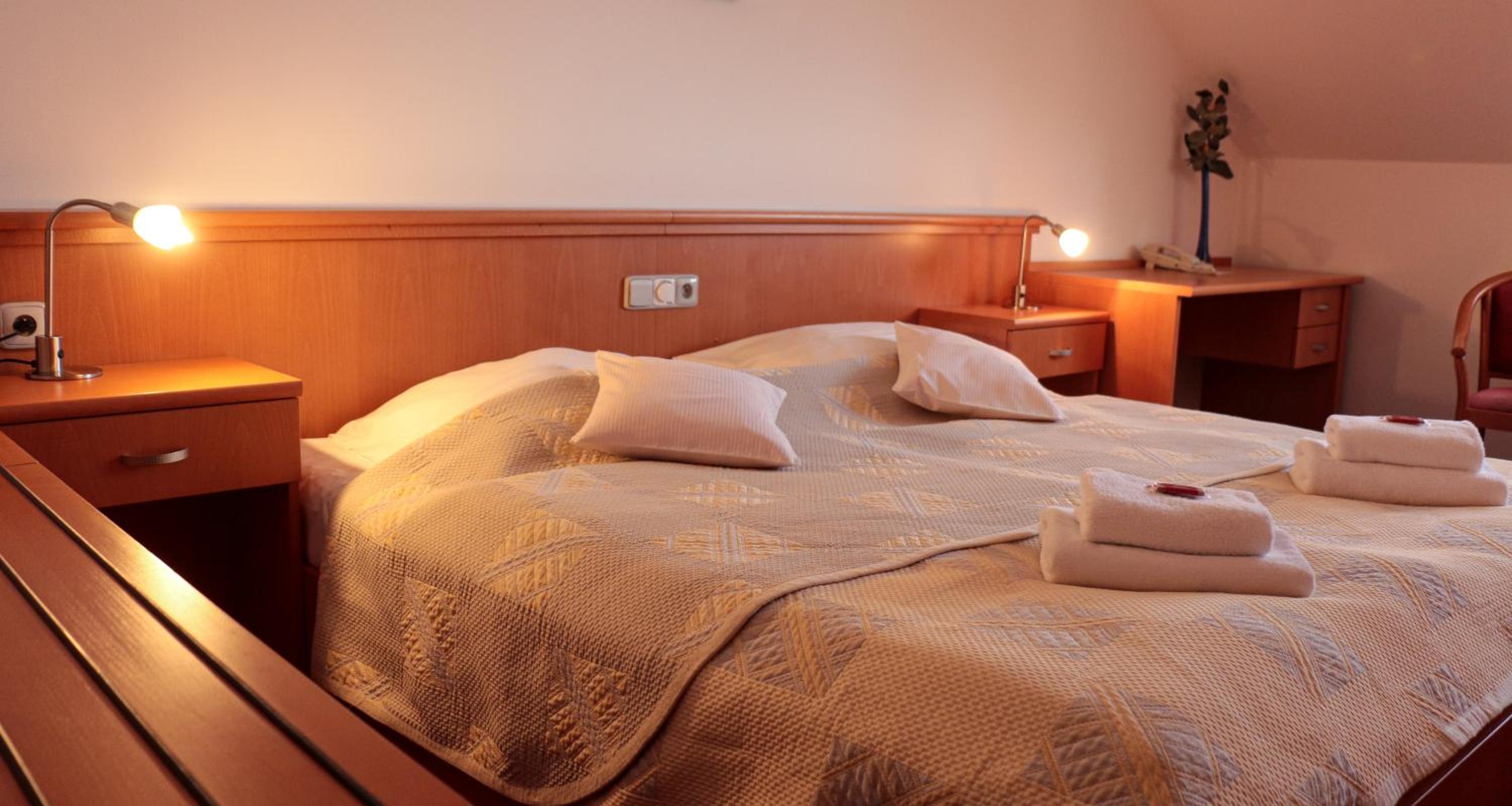 Economy Double or Twin Room