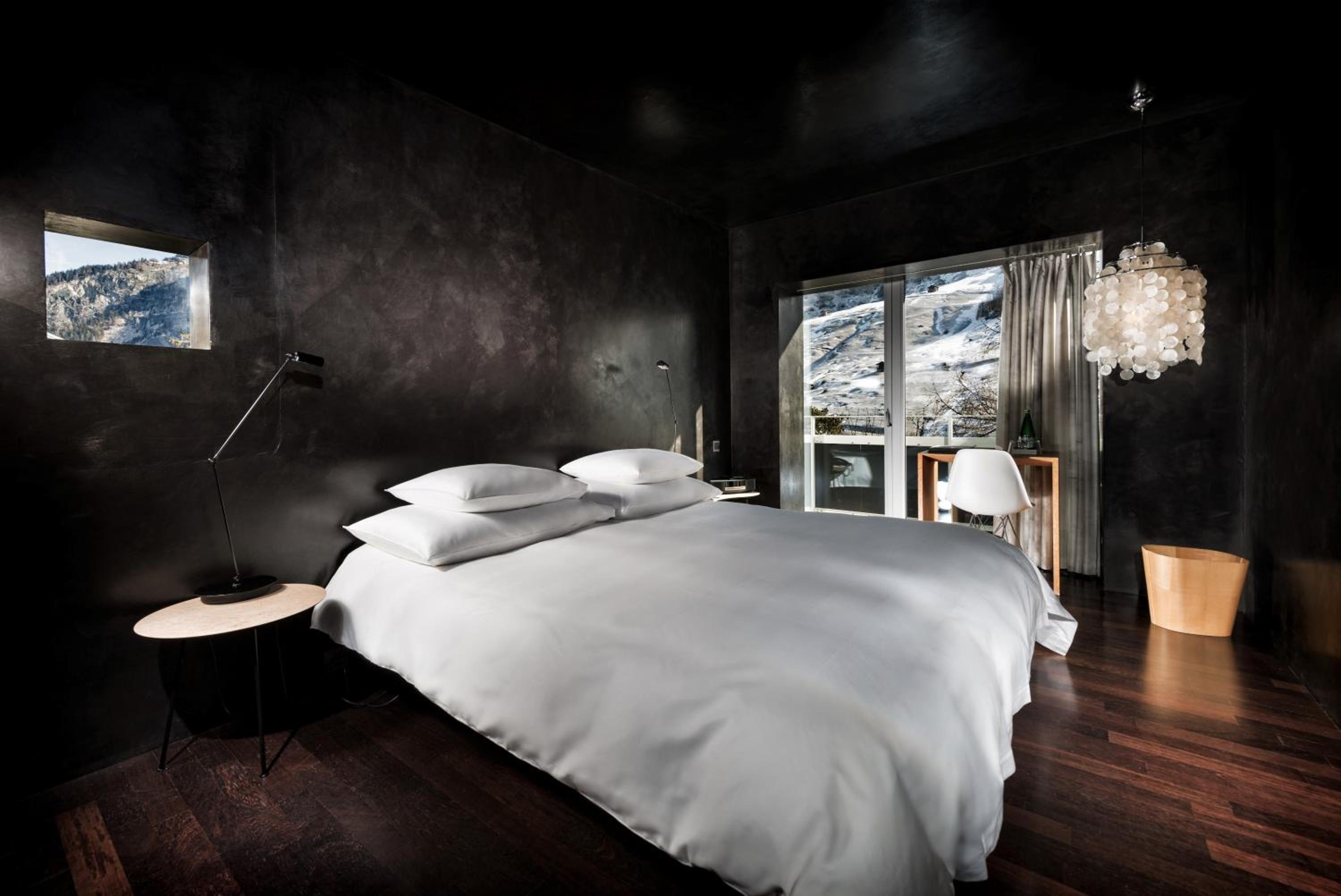 Double Room with Balcony - ZUMTHOR - Photo 2