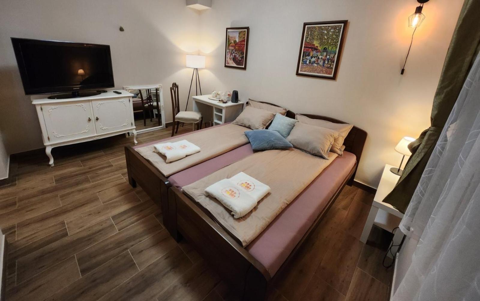 Double Room photo 1