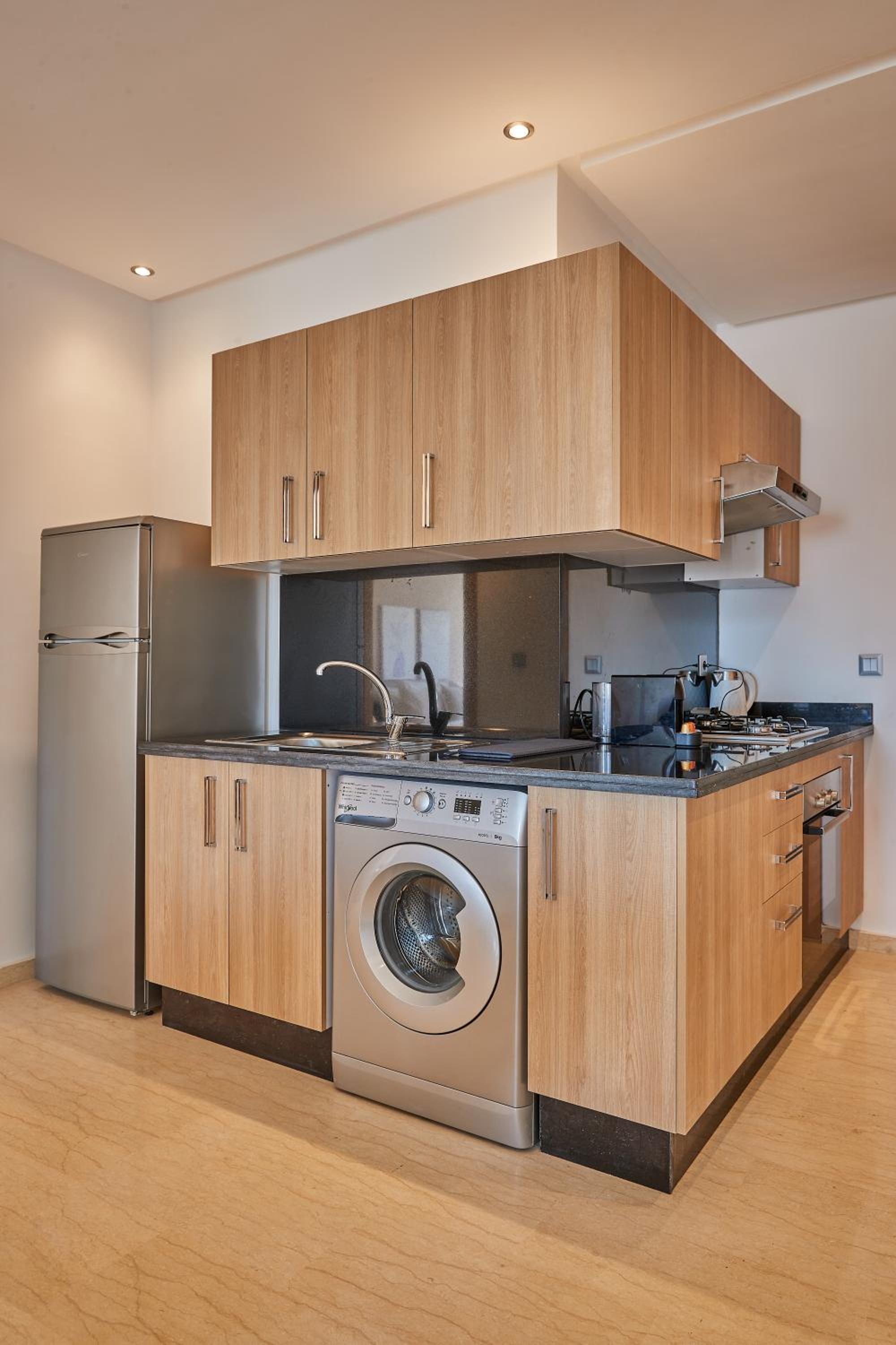Standard Apartment - Photo 2