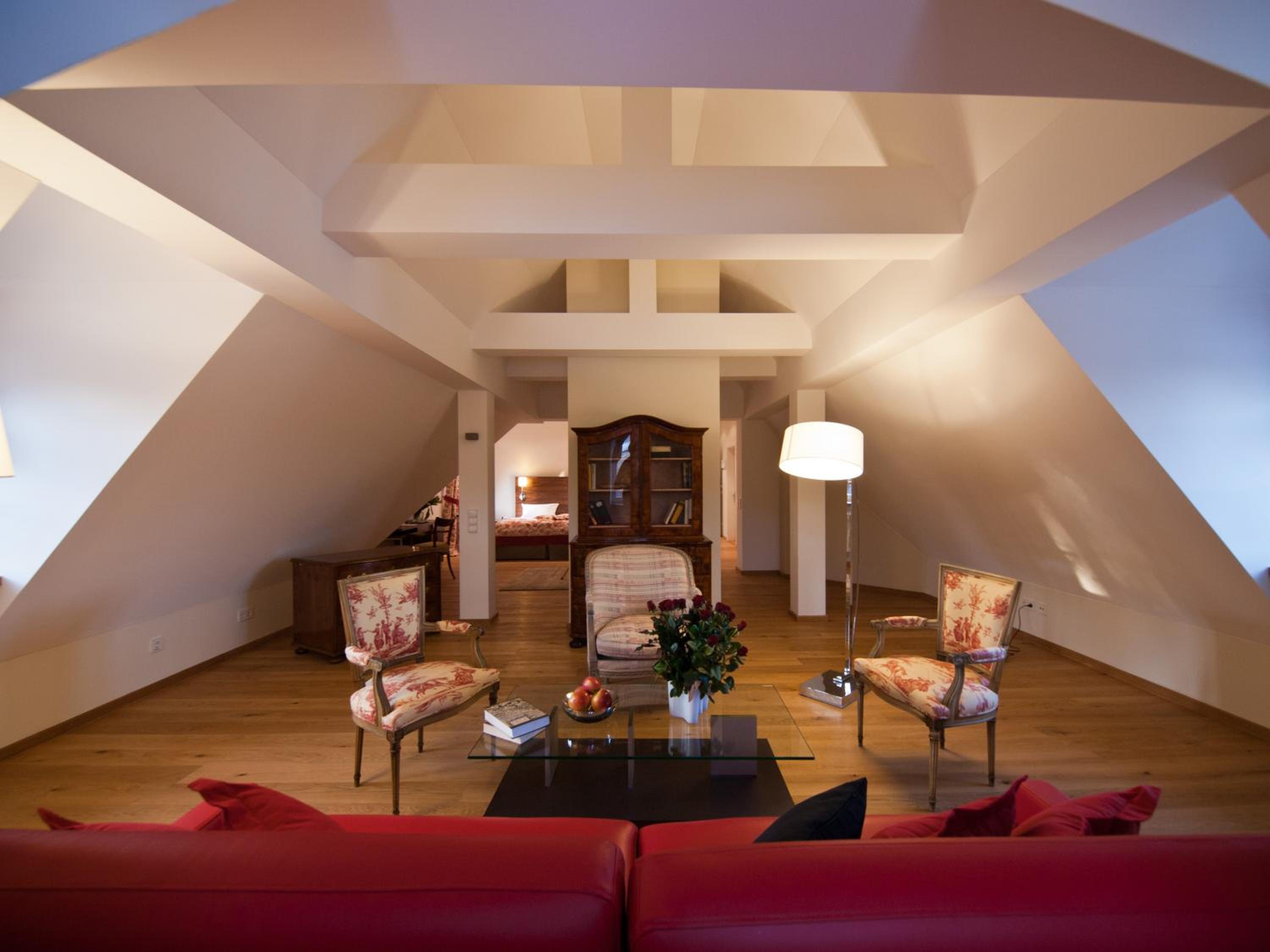 Executive Suite photo 3