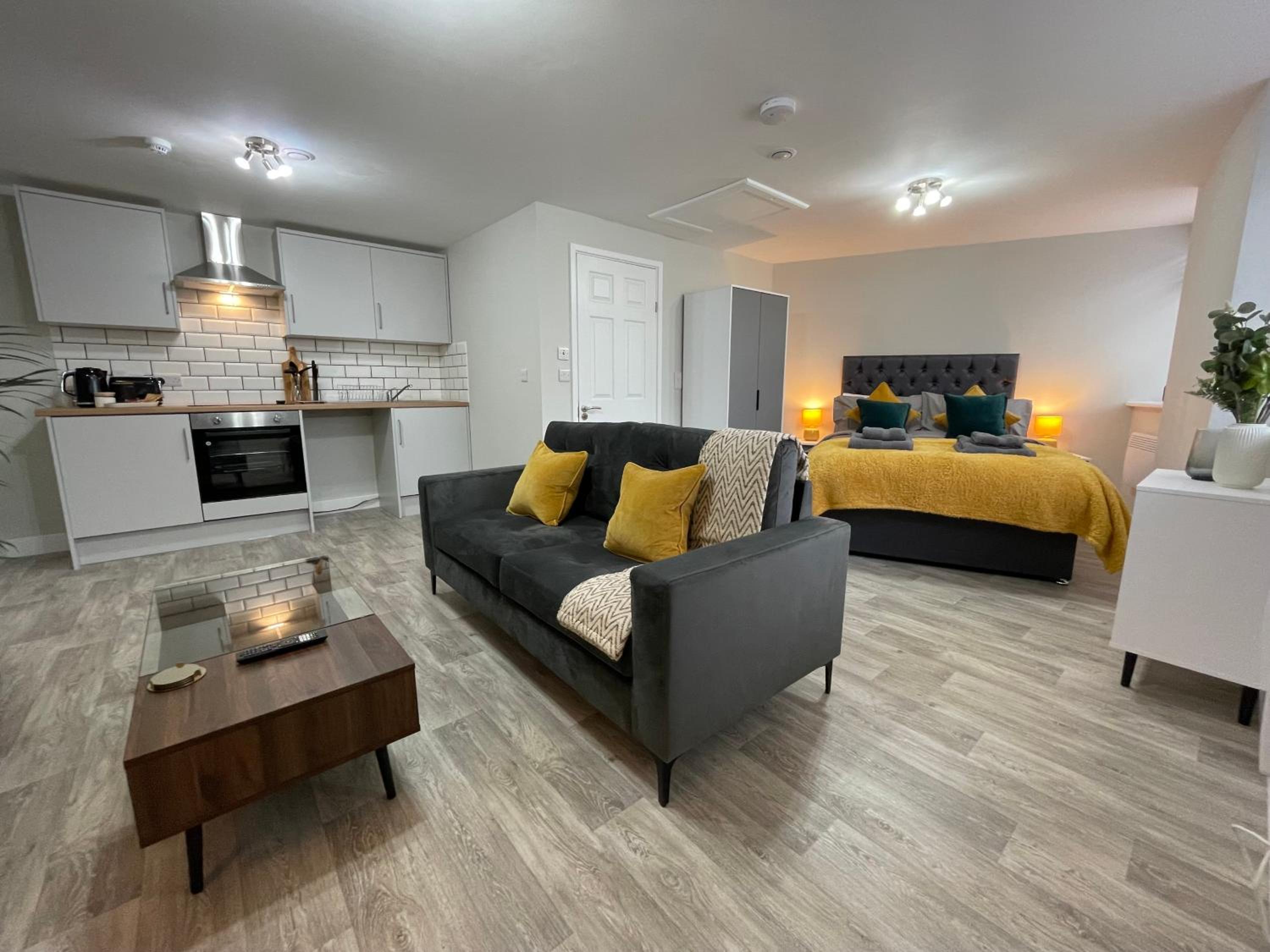 One-Bedroom Apartment