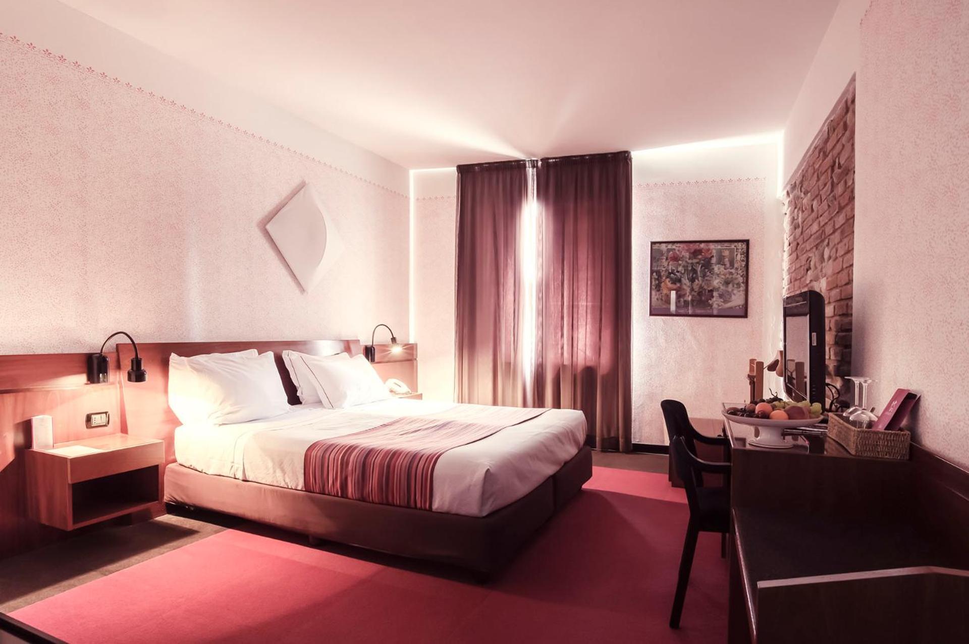 Superior Double Room - Photo 2
