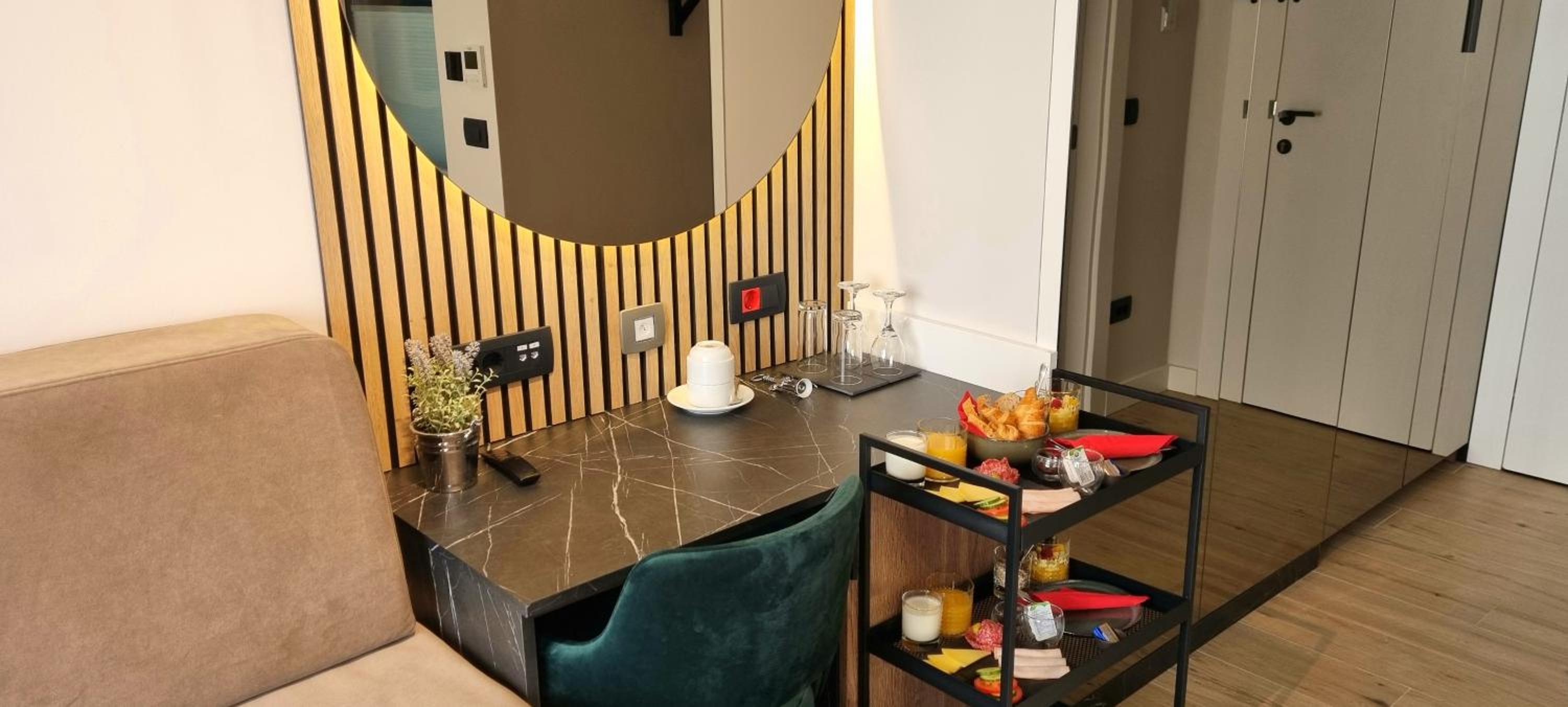 Deluxe Double or Twin Room