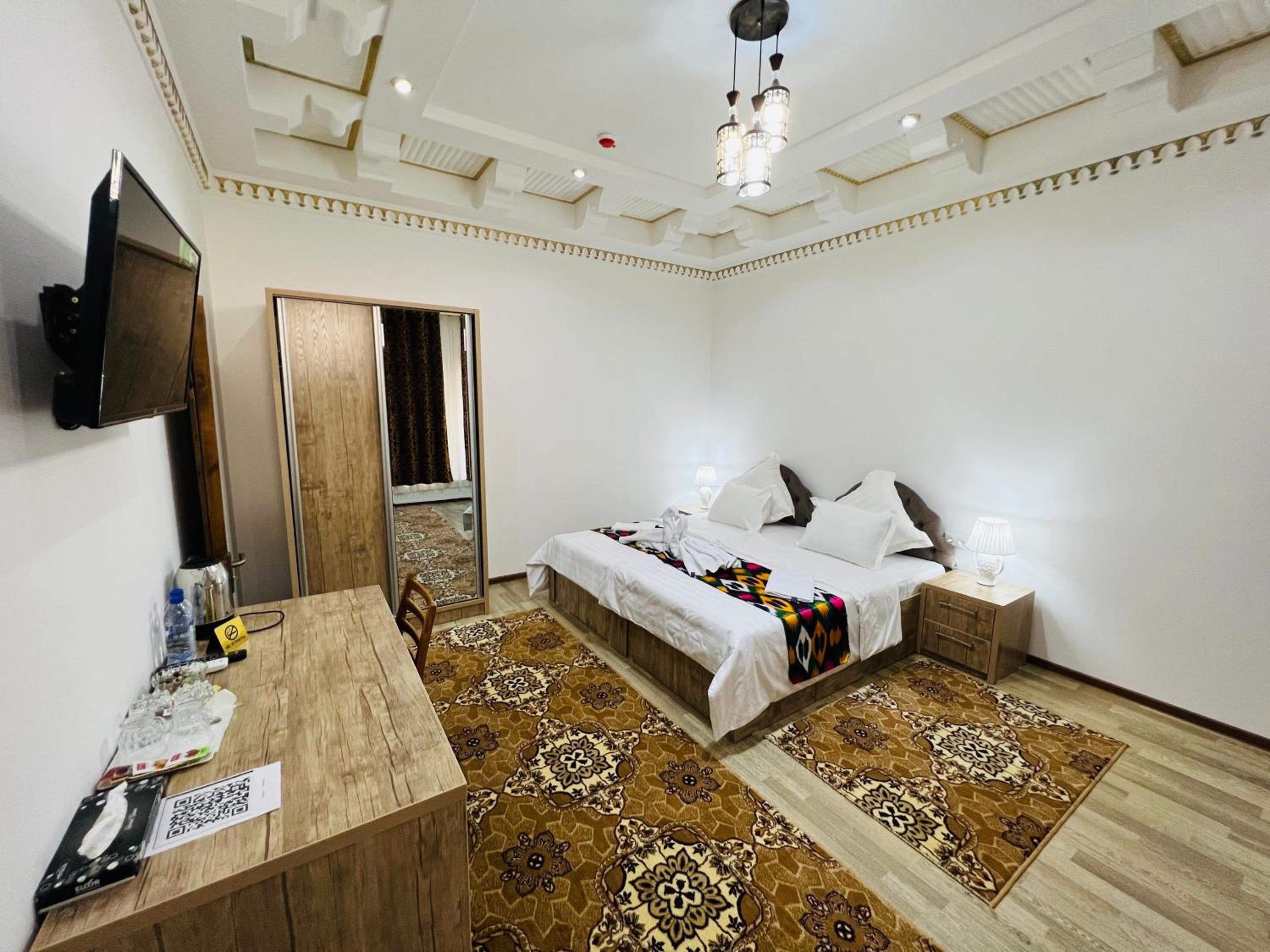 Deluxe Family Room photo 1