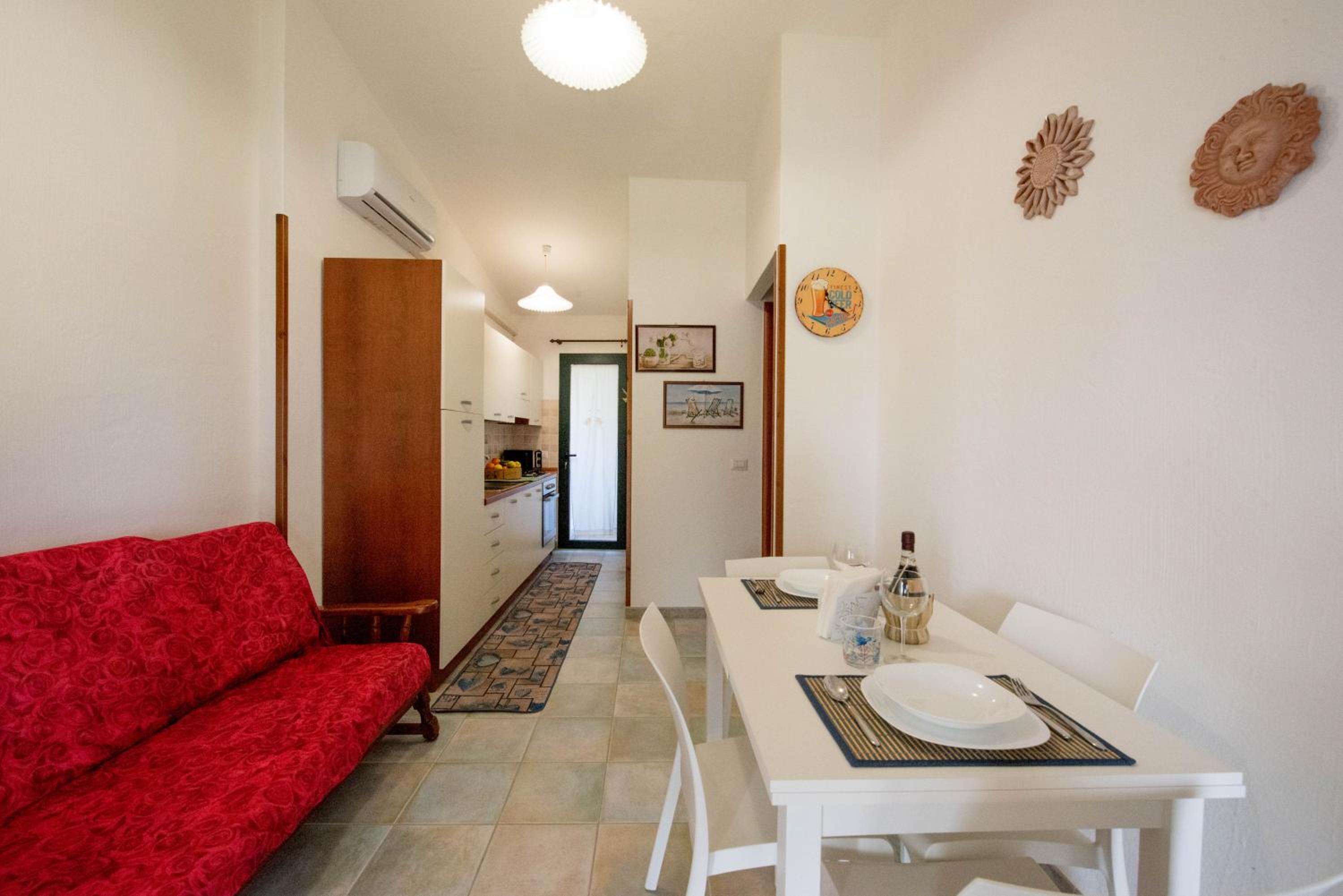 Two-Bedroom House photo 2