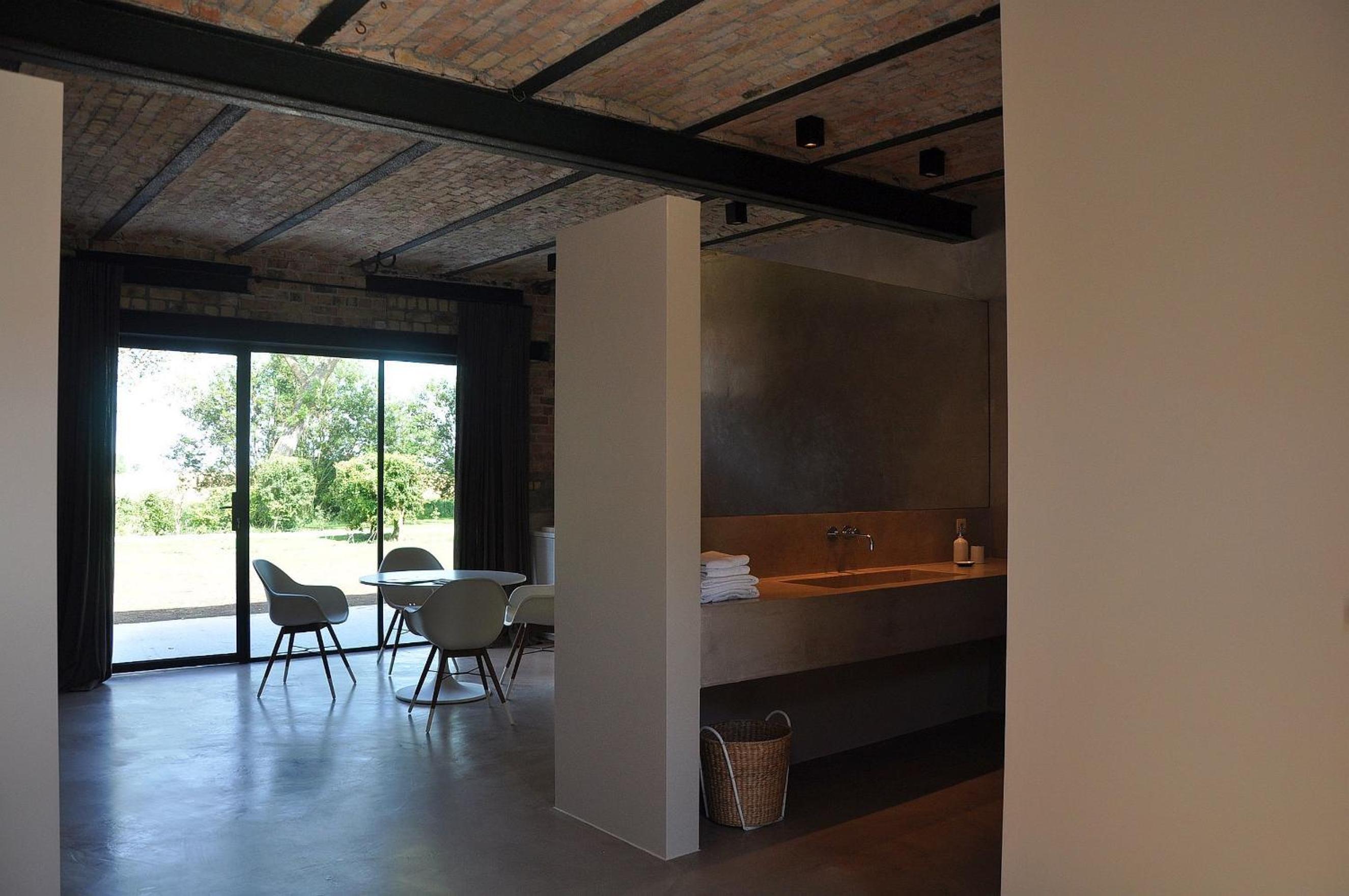 Studio with Terrace photo 2