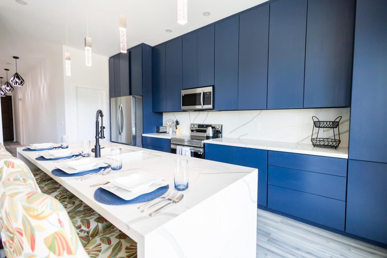 Two-Bedroom Apartment - Photo 10