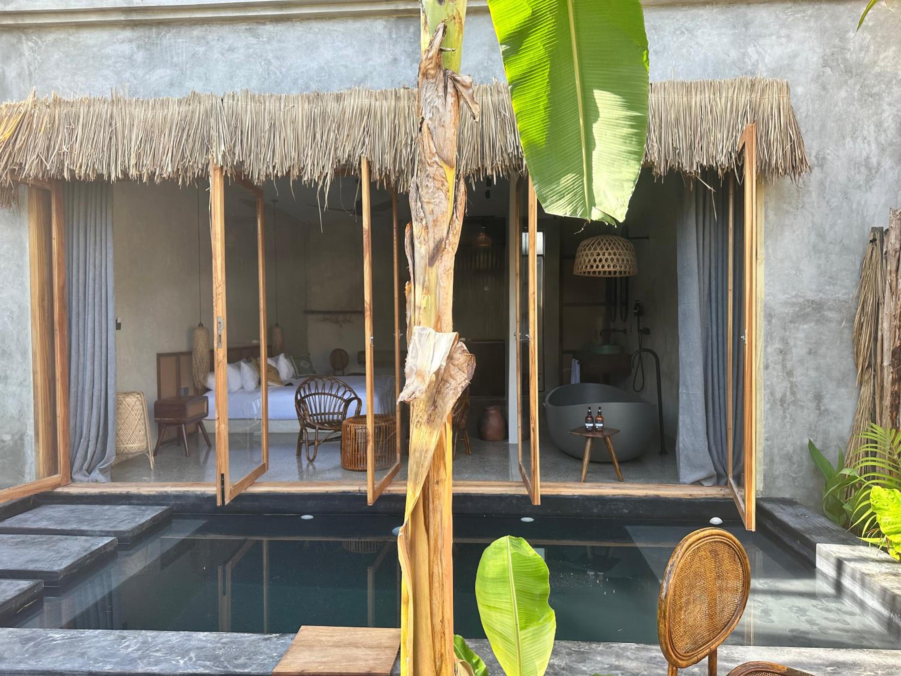 Suite with Private Pool