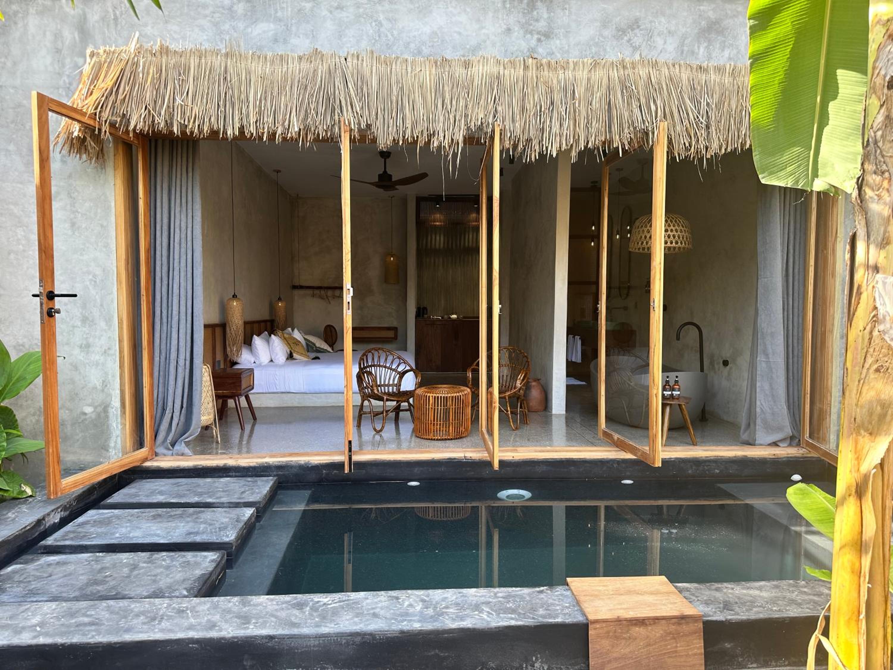 Suite with Private Pool