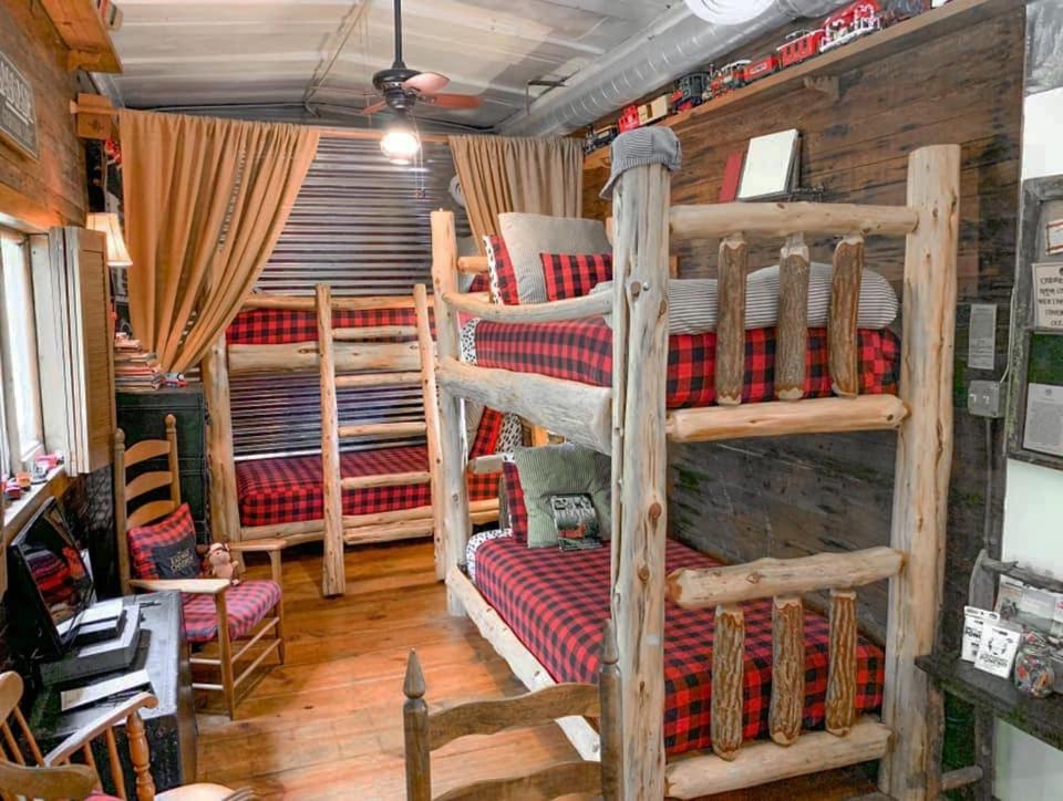 Caravan photo 1