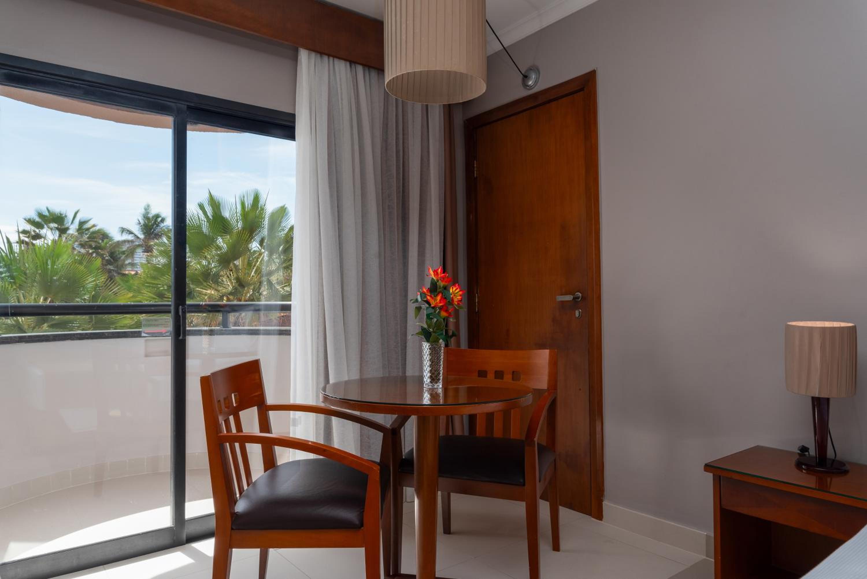 Apartment - Photo 4