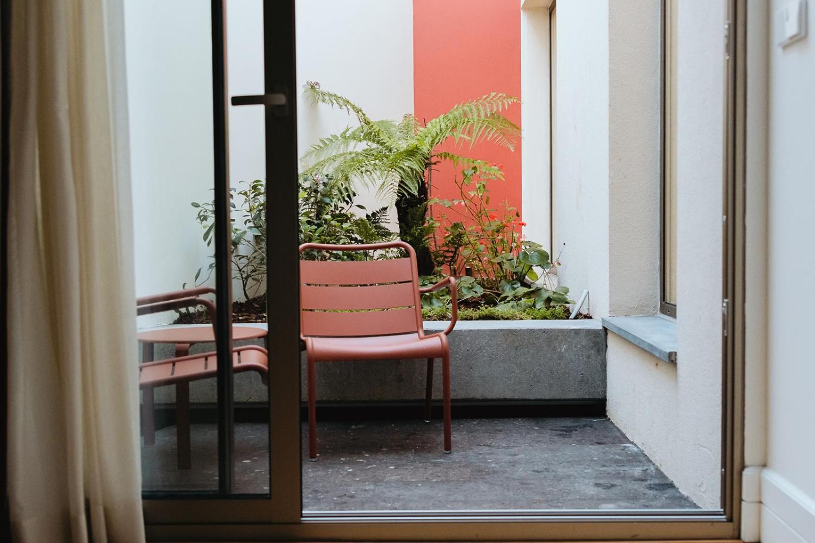 Premium Room with Patio - Photo 3