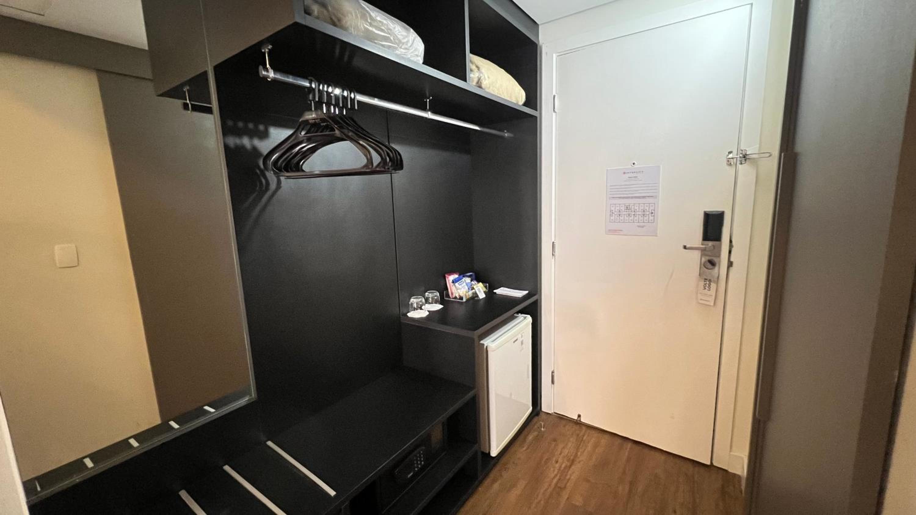 Standard Triple Room - 3 Single Beds - Photo 3