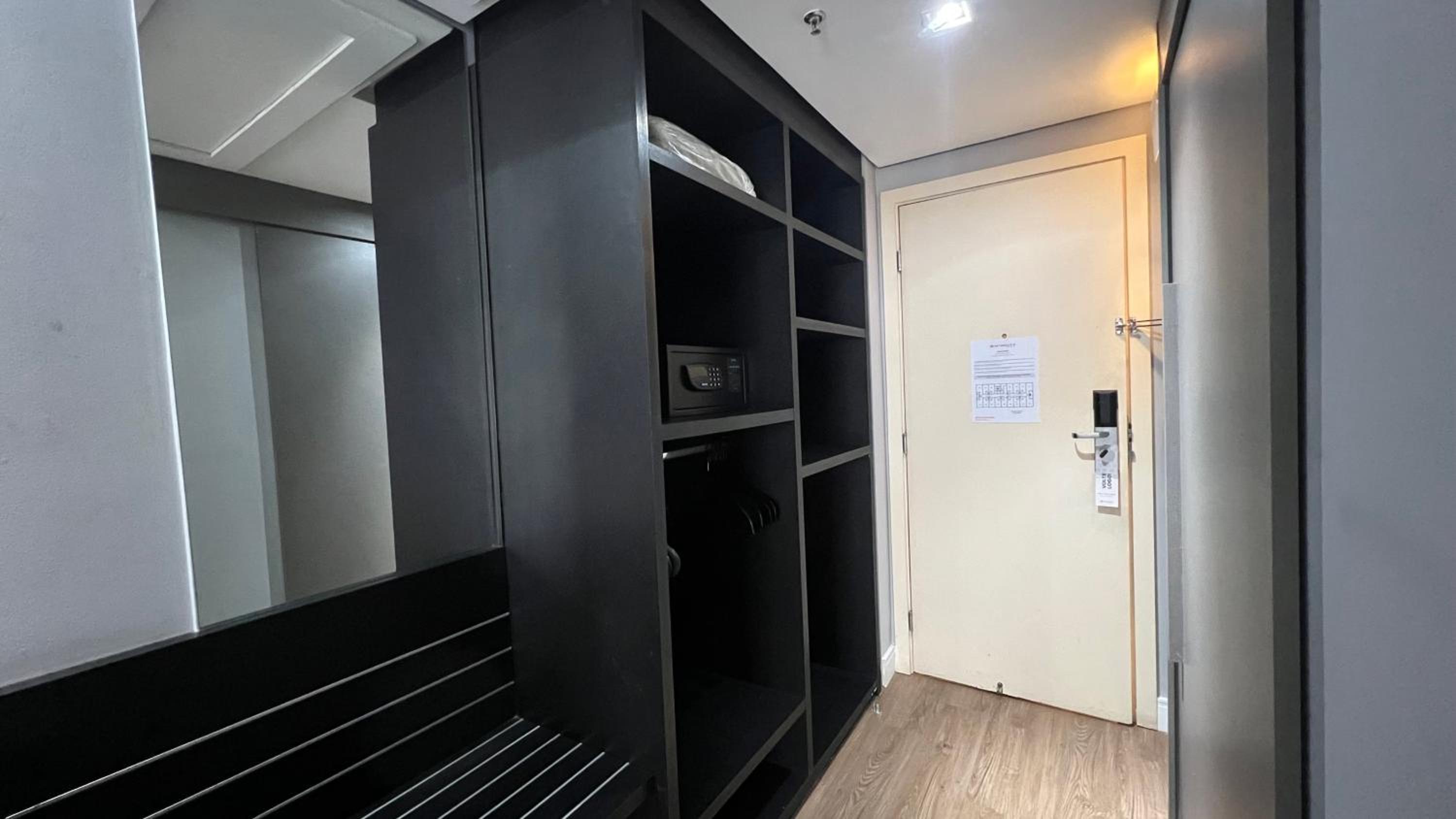 Standard PwD Disability Access Triple - 1 Double Bed and 1 Single Bed - Photo 3
