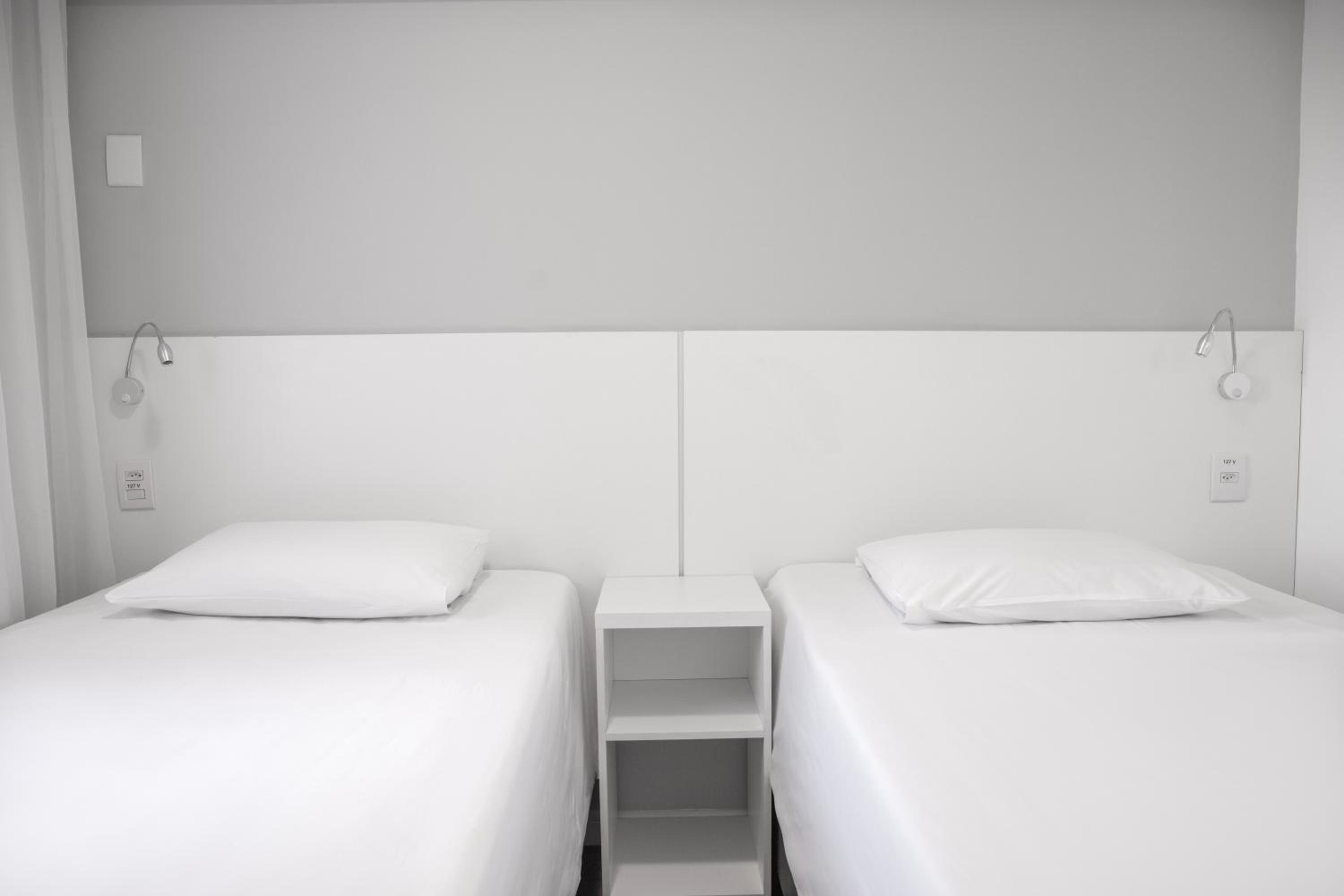 Apartment with One Double and Two Twin Beds - Photo 4