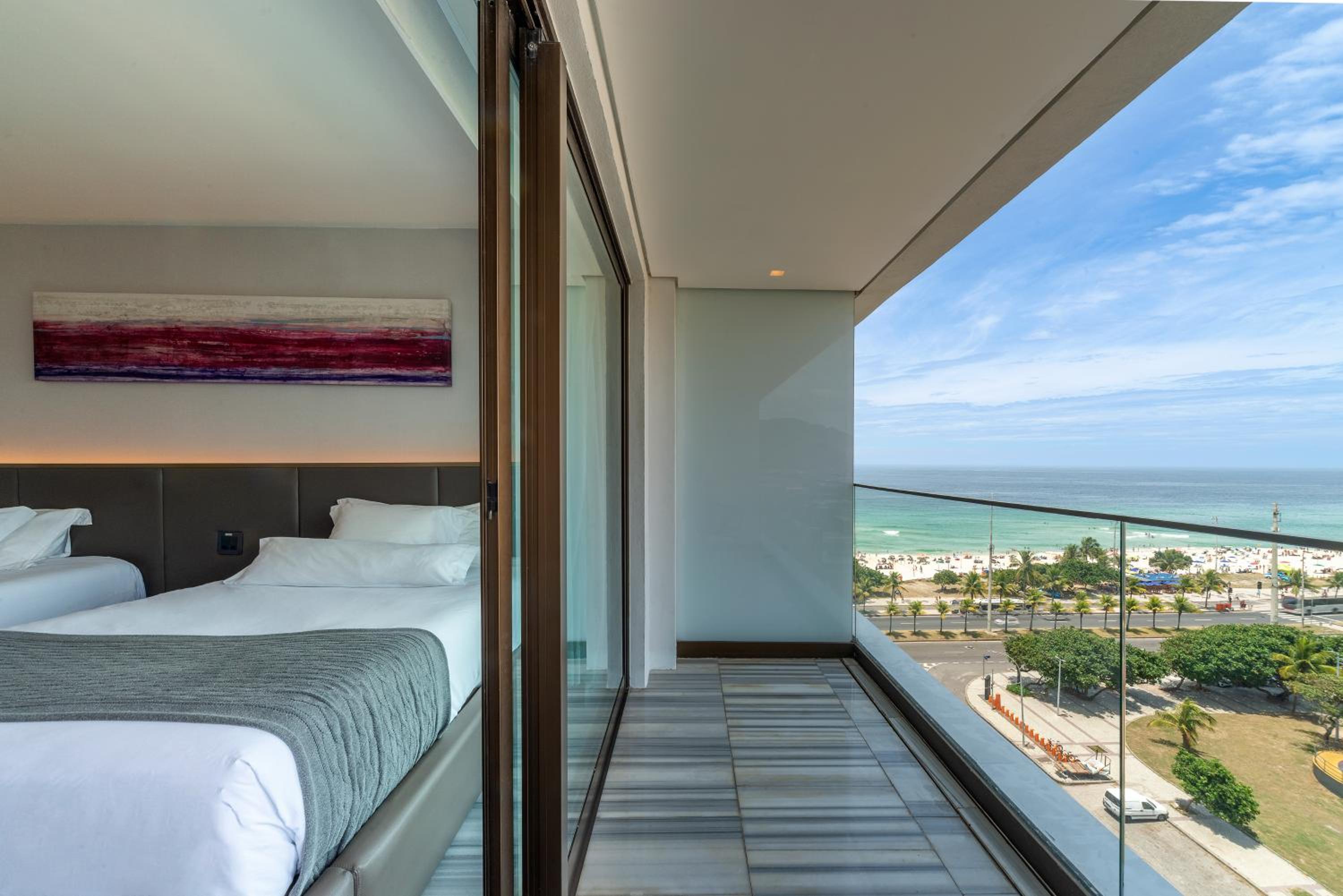 Double Room with Side Sea View thumbnail 5