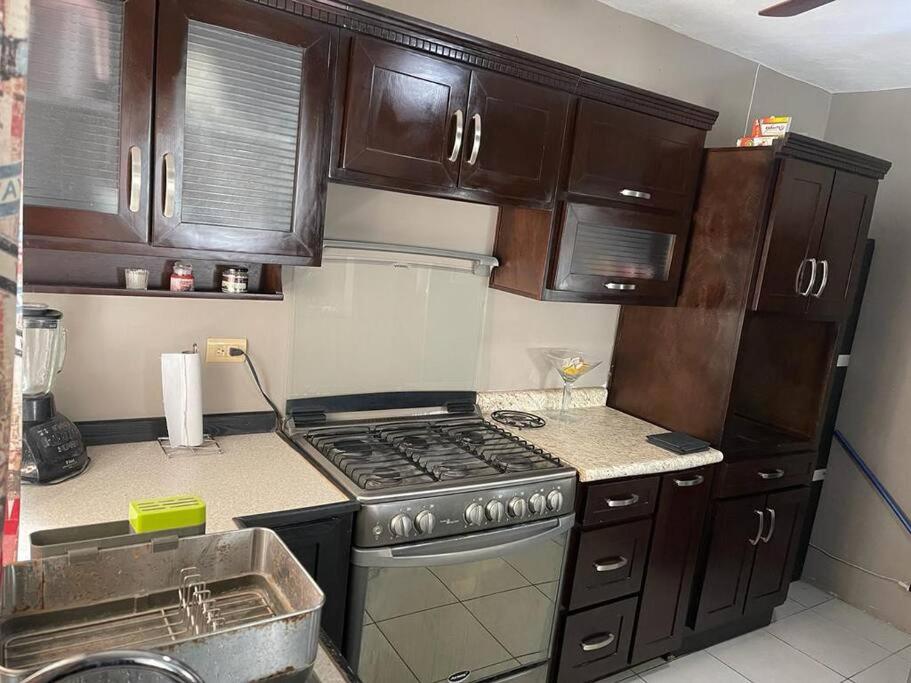 Three-Bedroom House photo 2