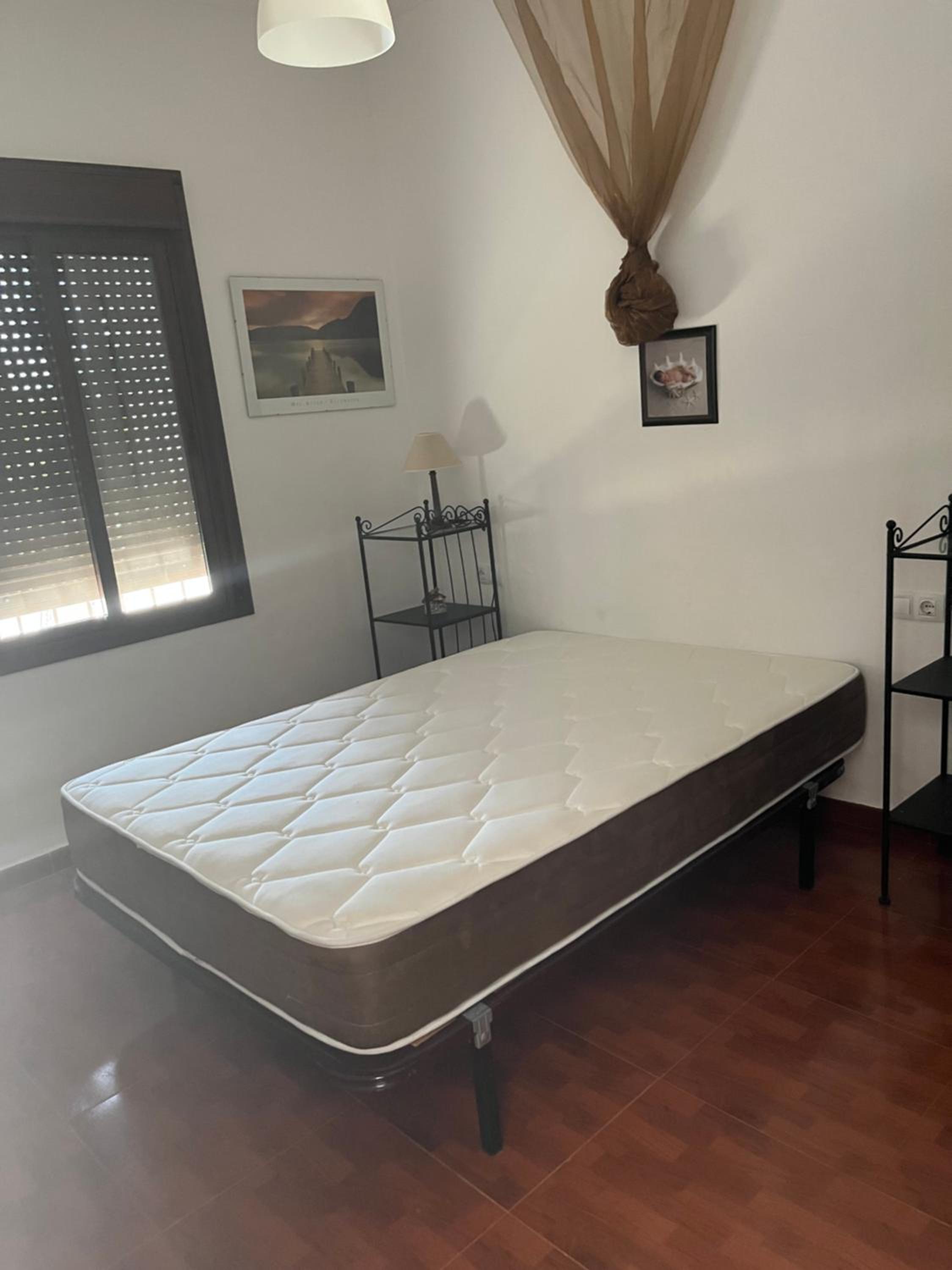 Villa de Tres Habitaciones