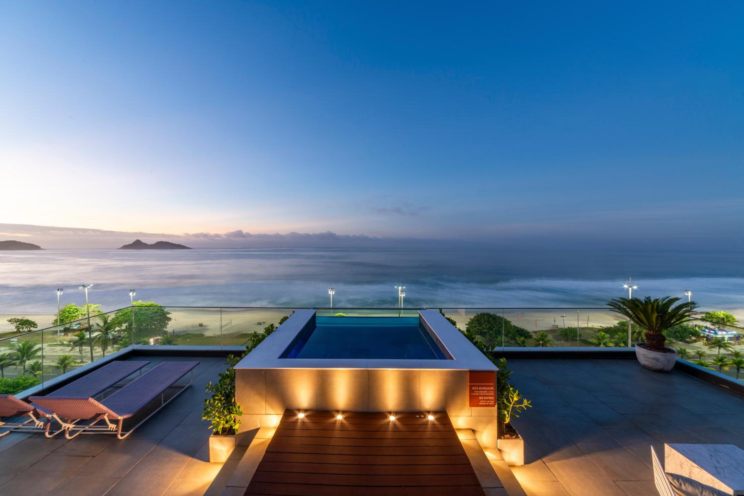 Suite with Private Pool