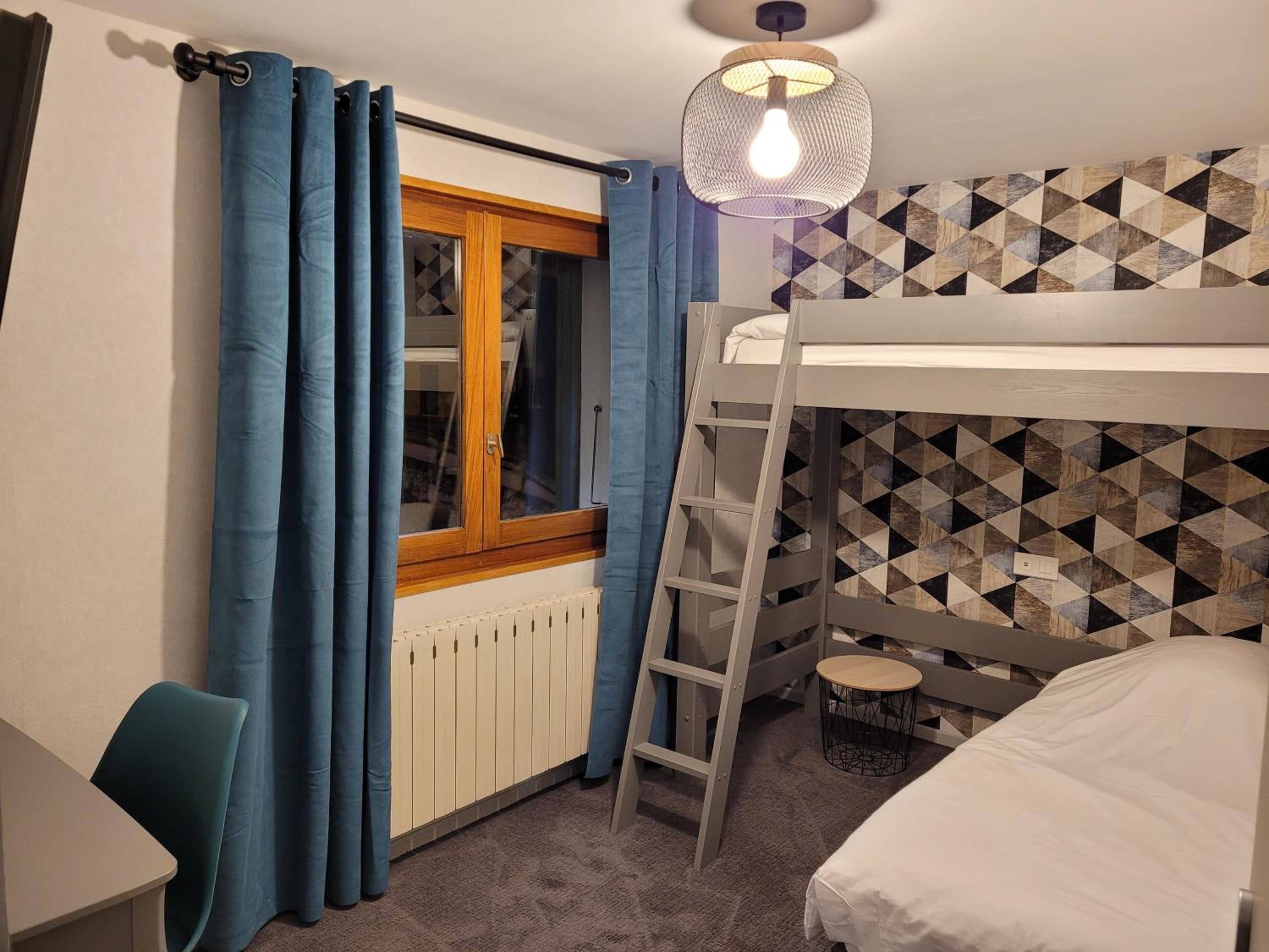 Family Suite with Balcony photo 3