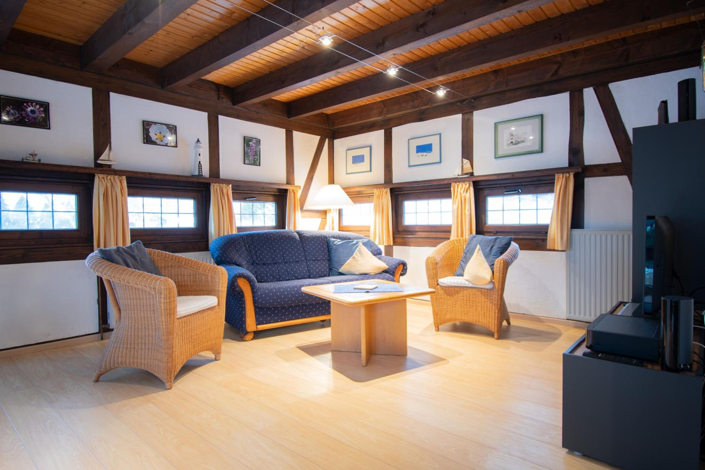 Two-Bedroom House photo 2