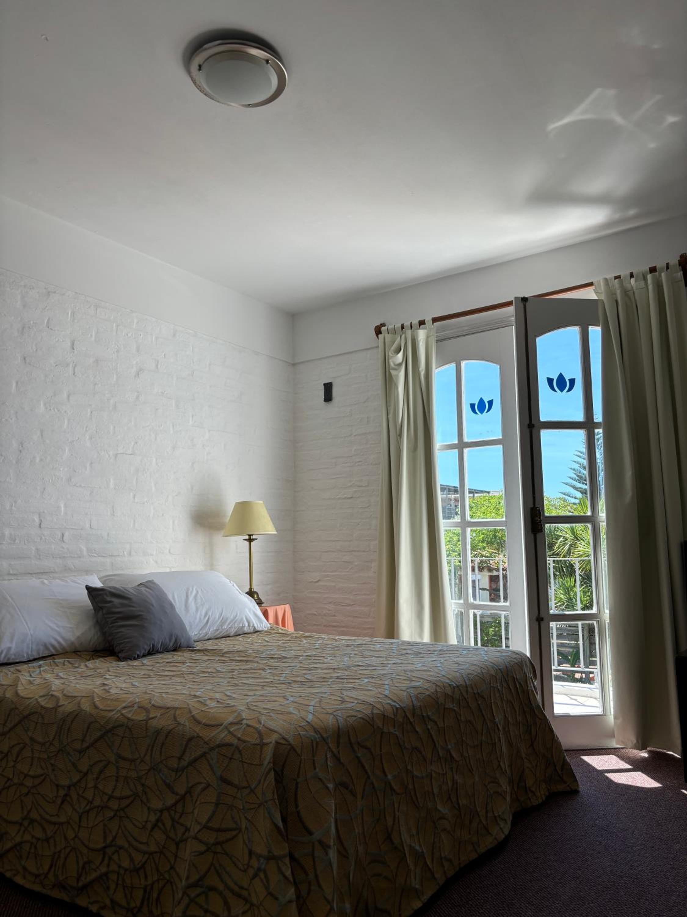 Standard Double Room photo 3