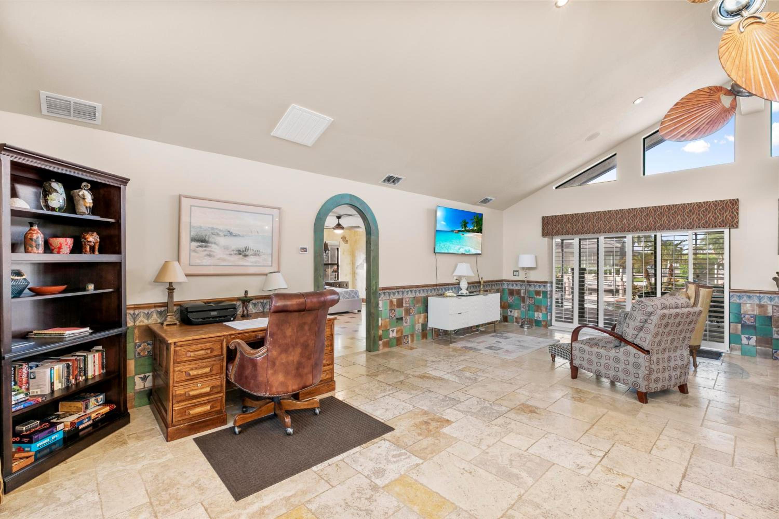 Three-Bedroom House photo 1