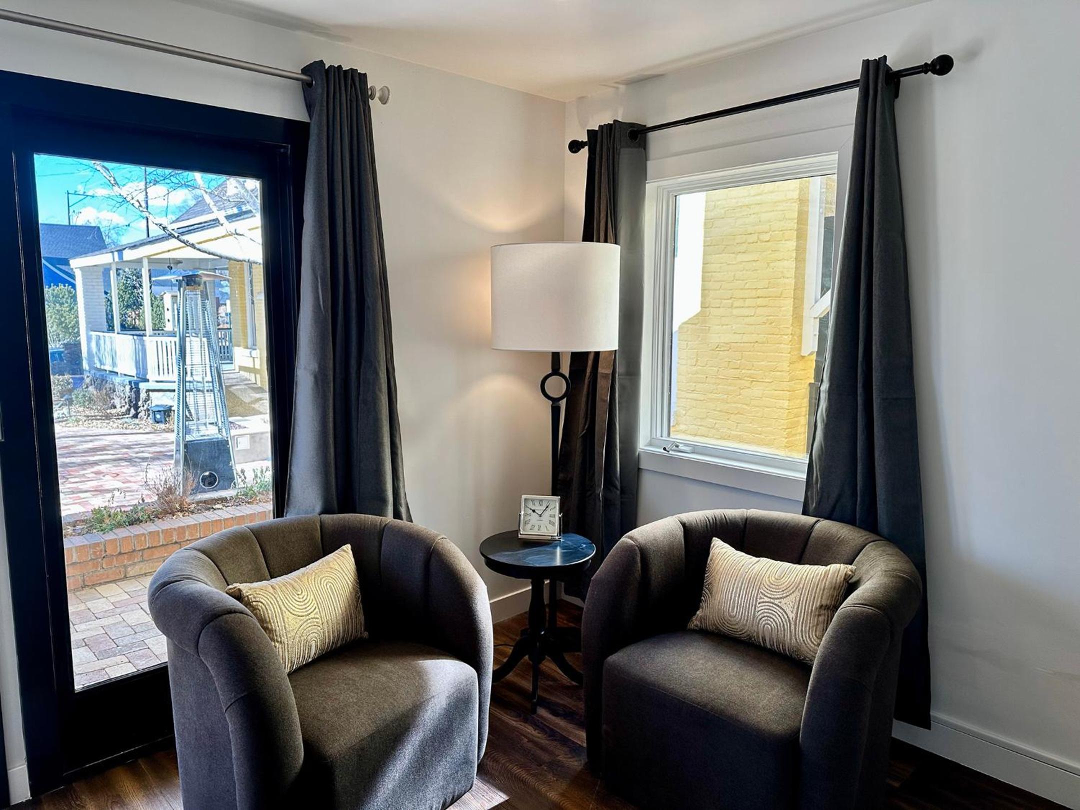 King Room with Garden View - Photo 7
