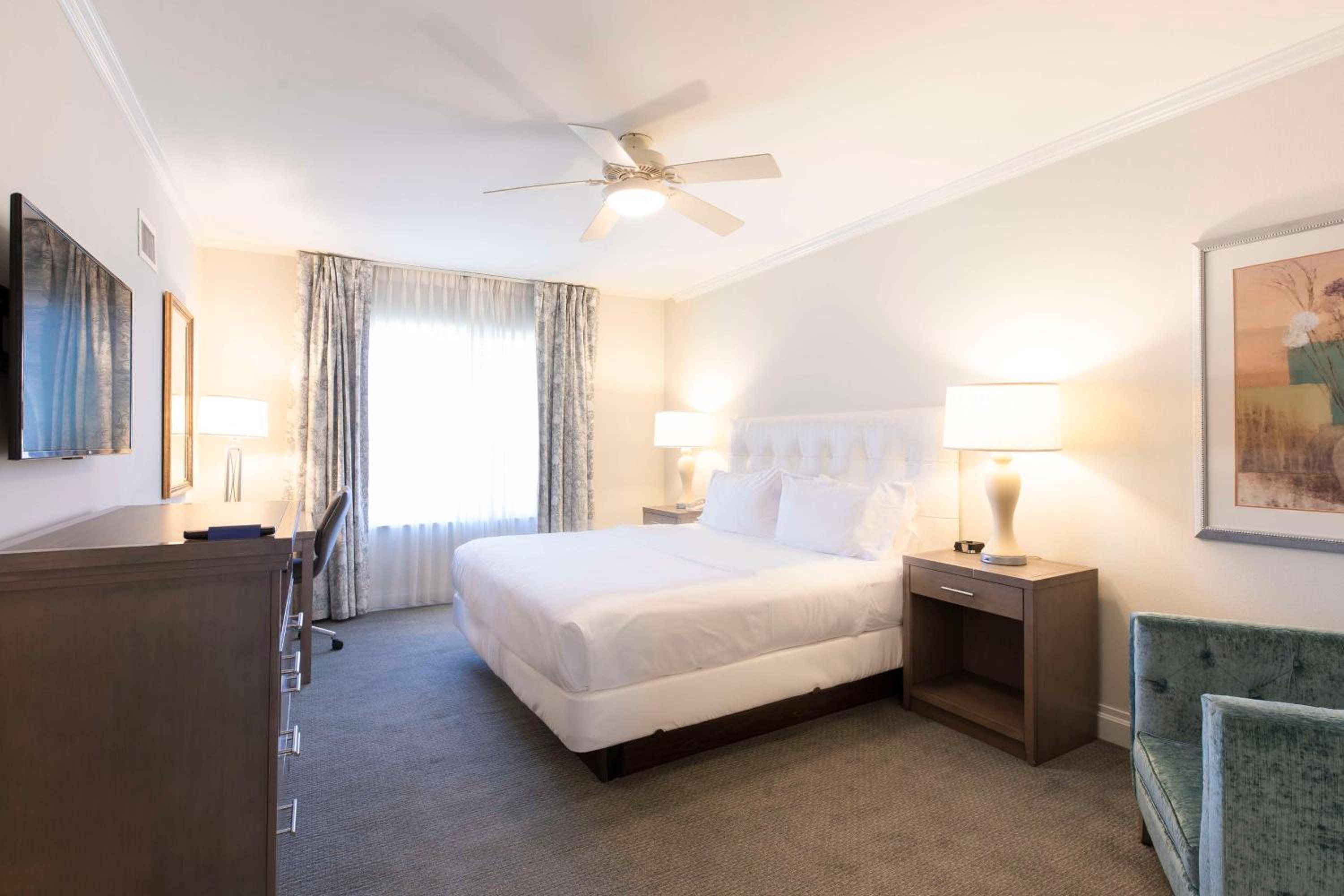 Two-Bedroom Suite - Non-Smoking - Photo 7