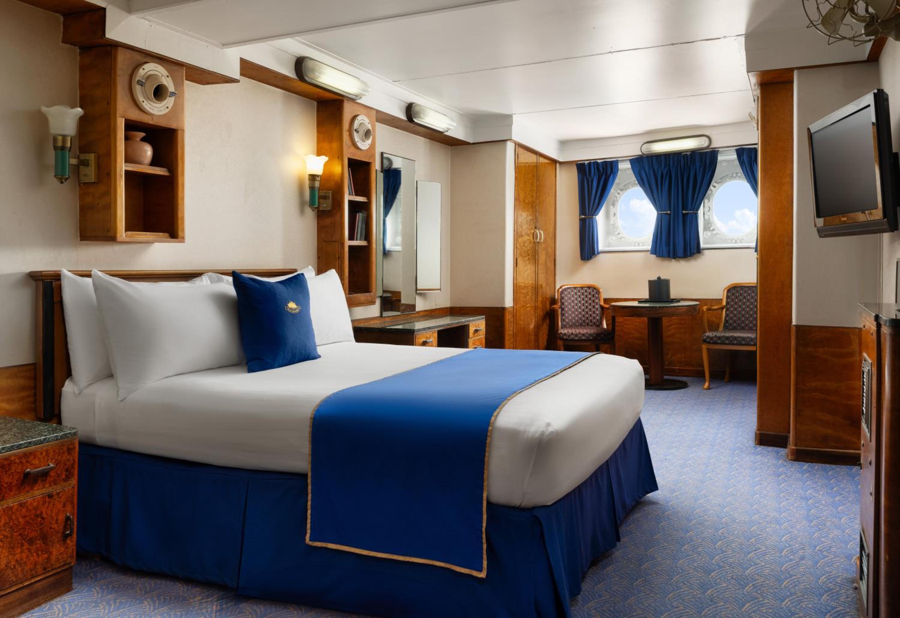 Standard Room with 1 Full Size Bed - Photo 4