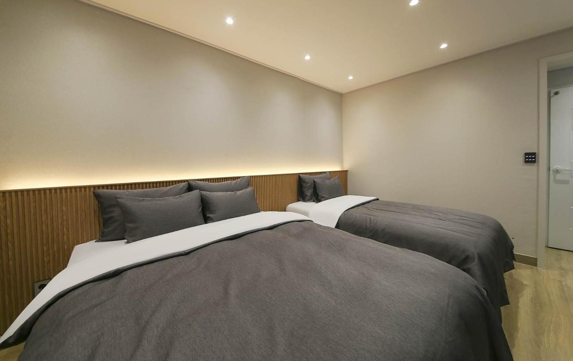 Superior Twin Room - Photo 1
