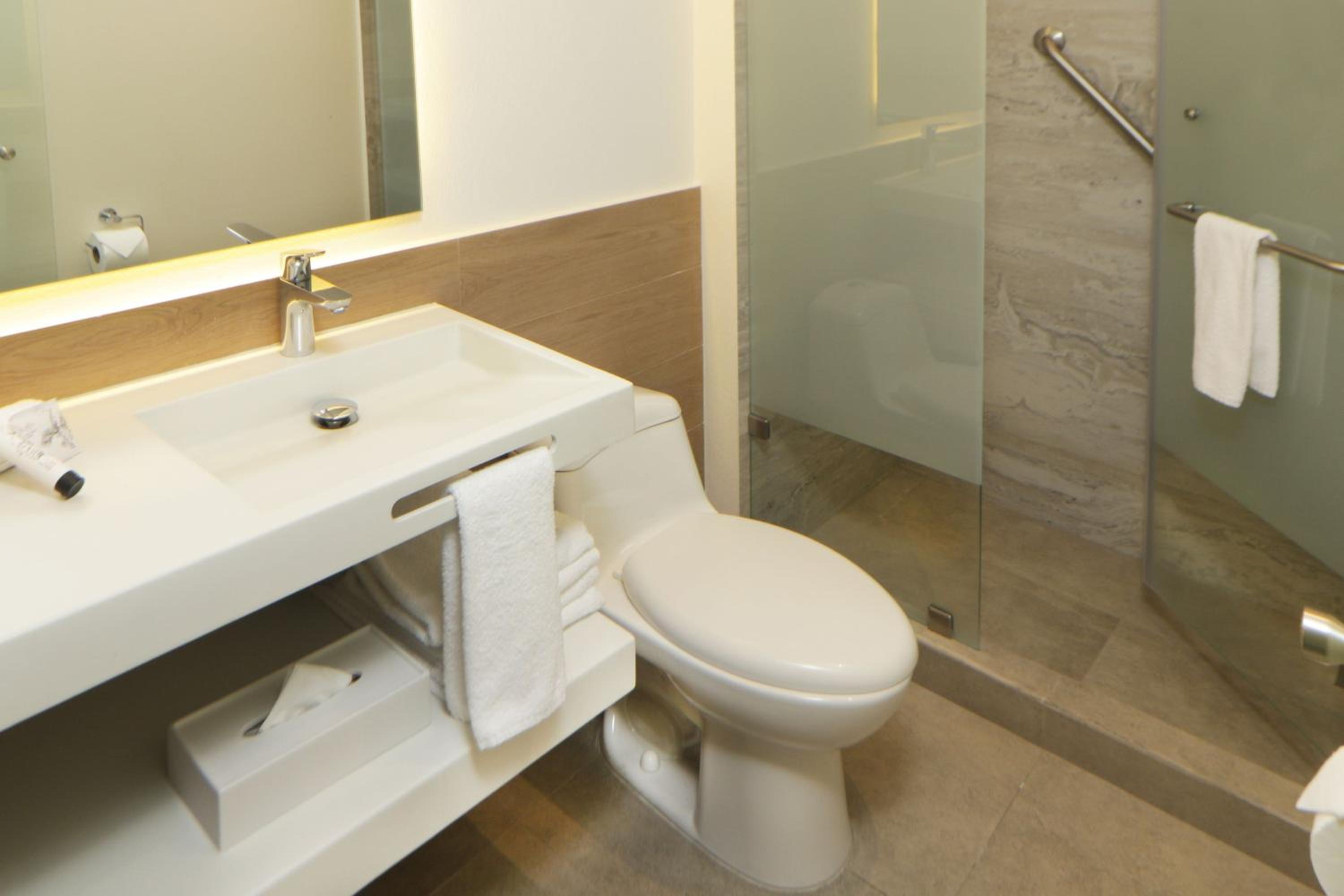 King Room with Terrace - Photo 2