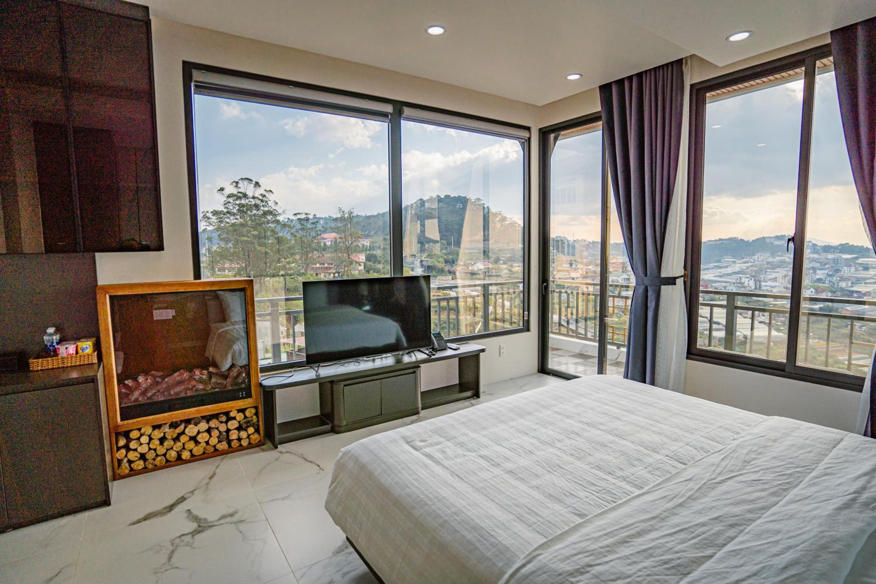 Suite - Photo 2