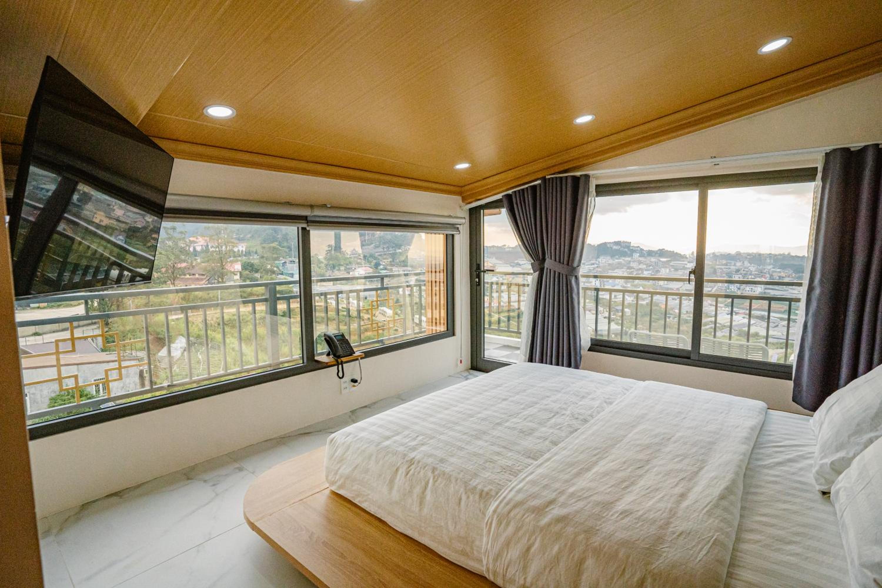Queen Room - Photo 1