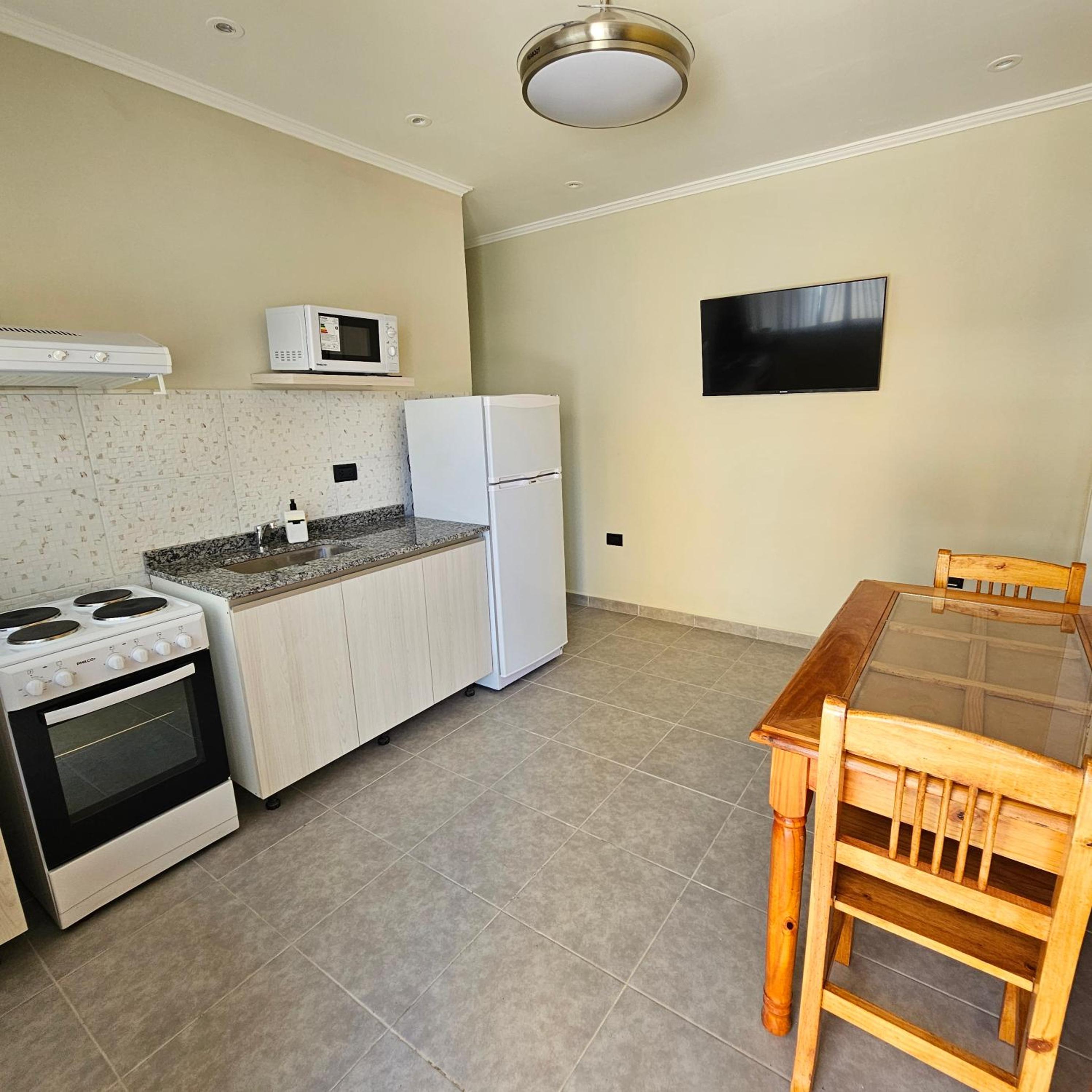 Apartment - Ground Floor photo 2