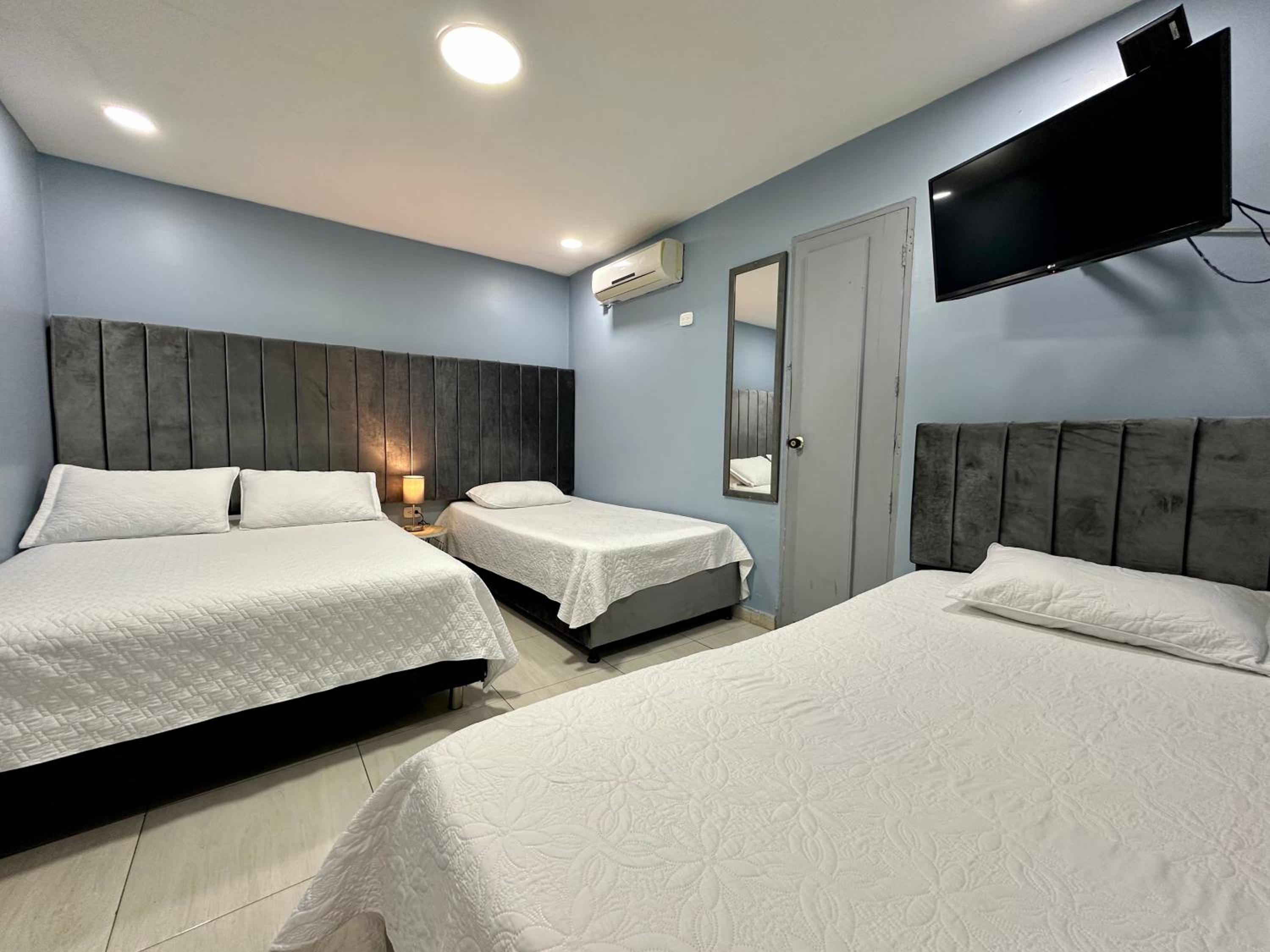 Triple Room with Bathroom