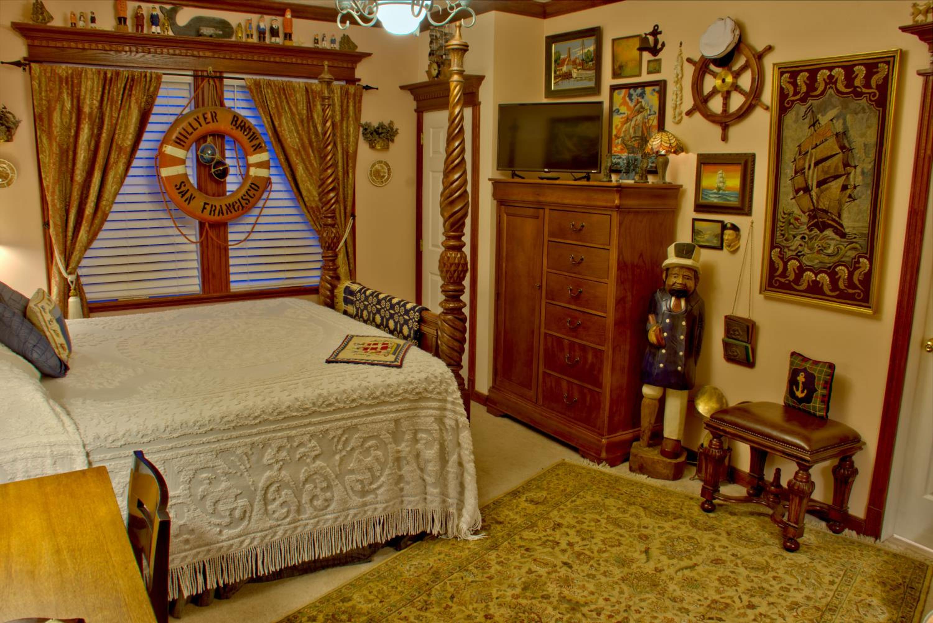 King Room