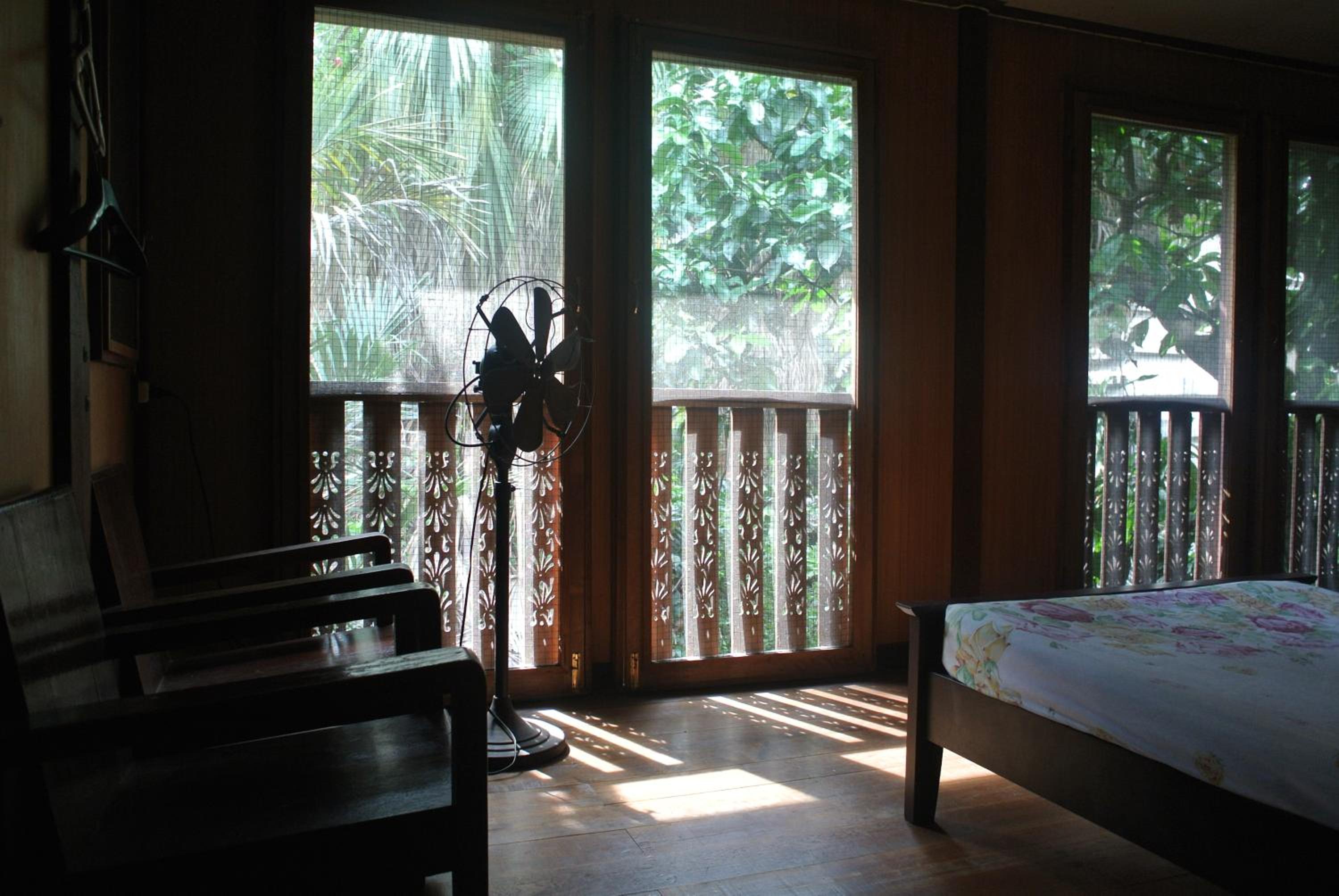 Superior Twin Room with Shared Bathroom photo 3
